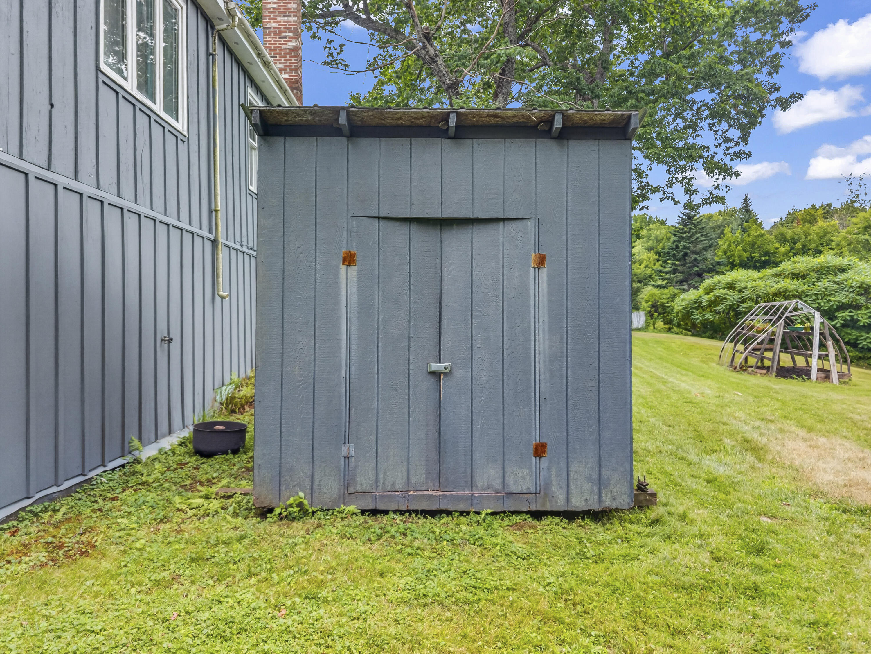 main property photo 64