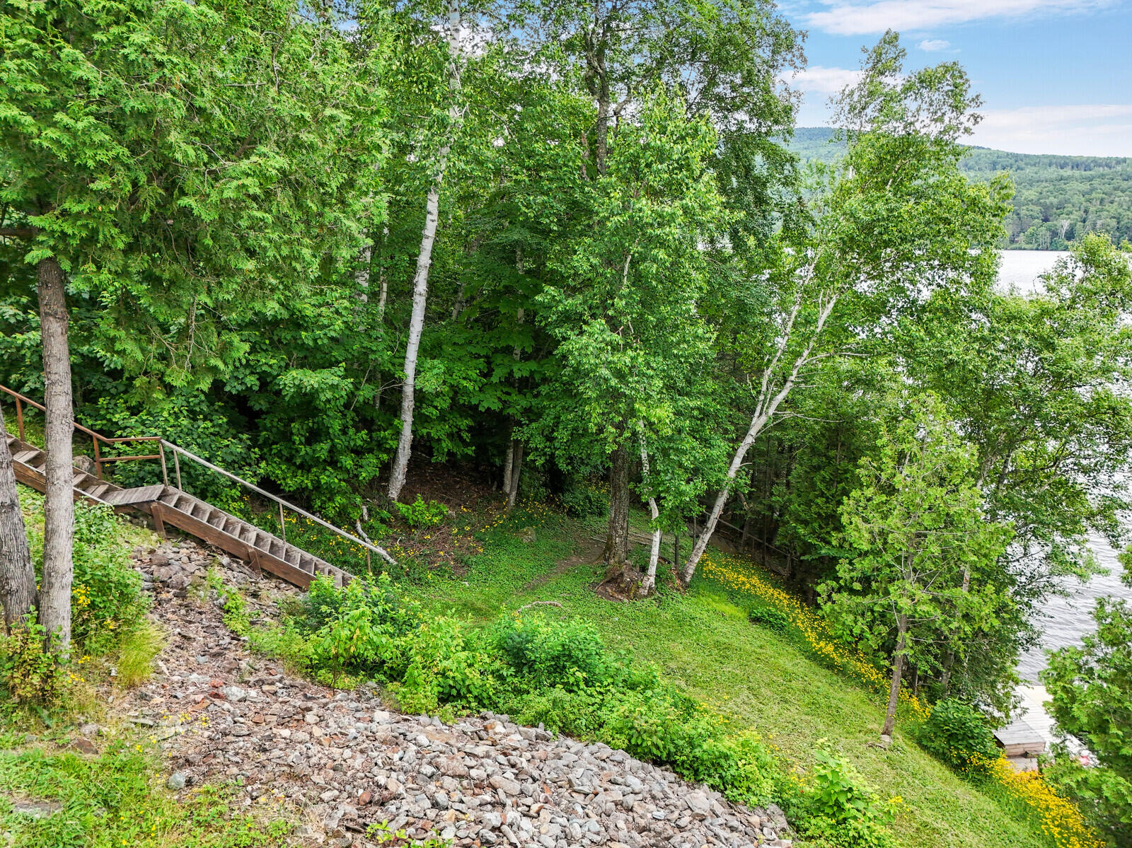 main property photo 47