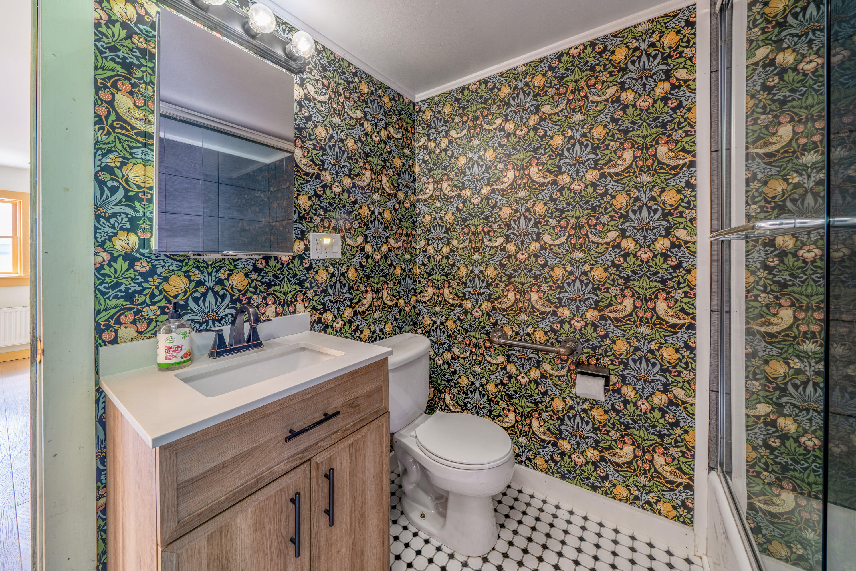 main property photo 15