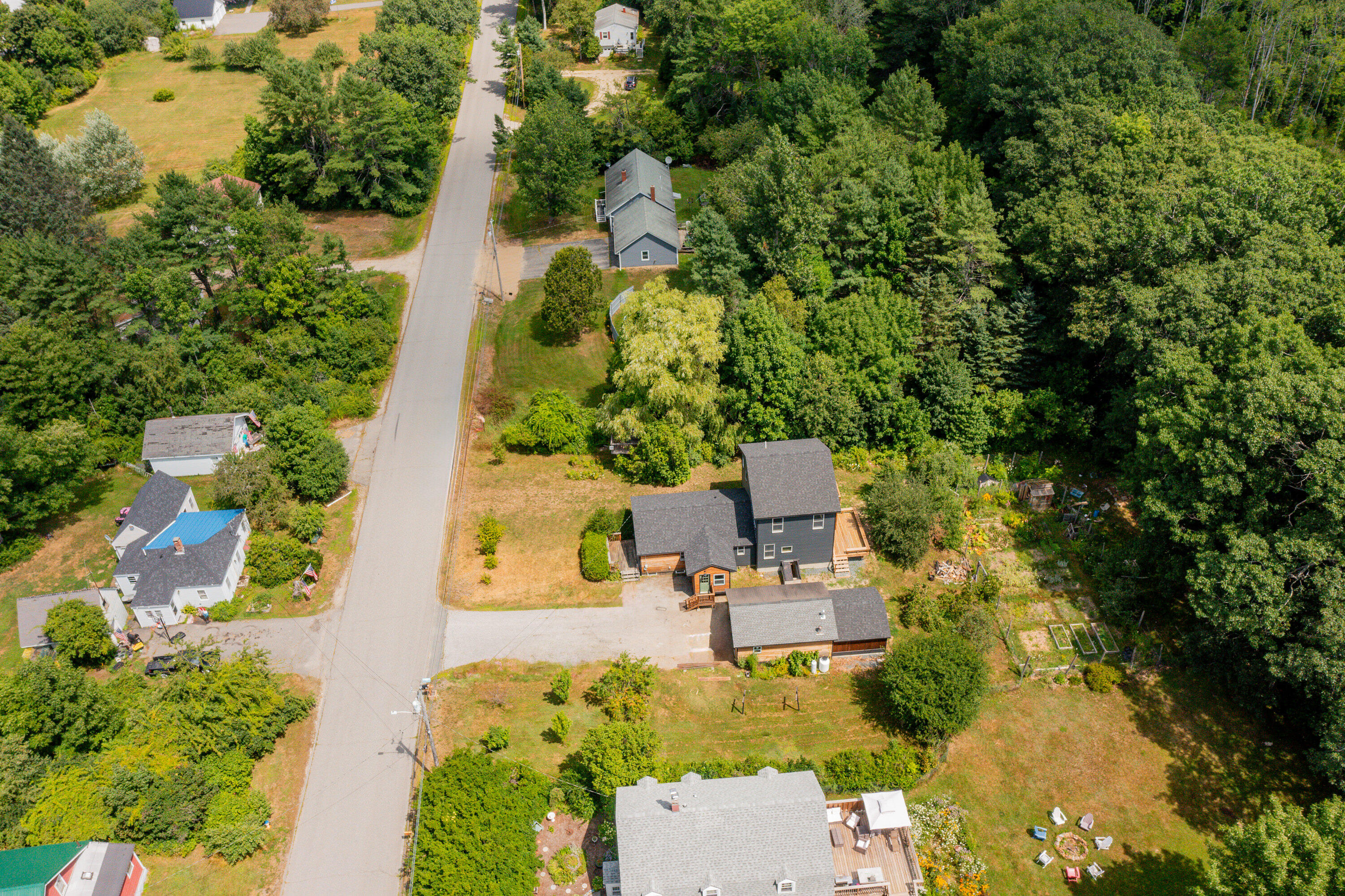 main property photo 48