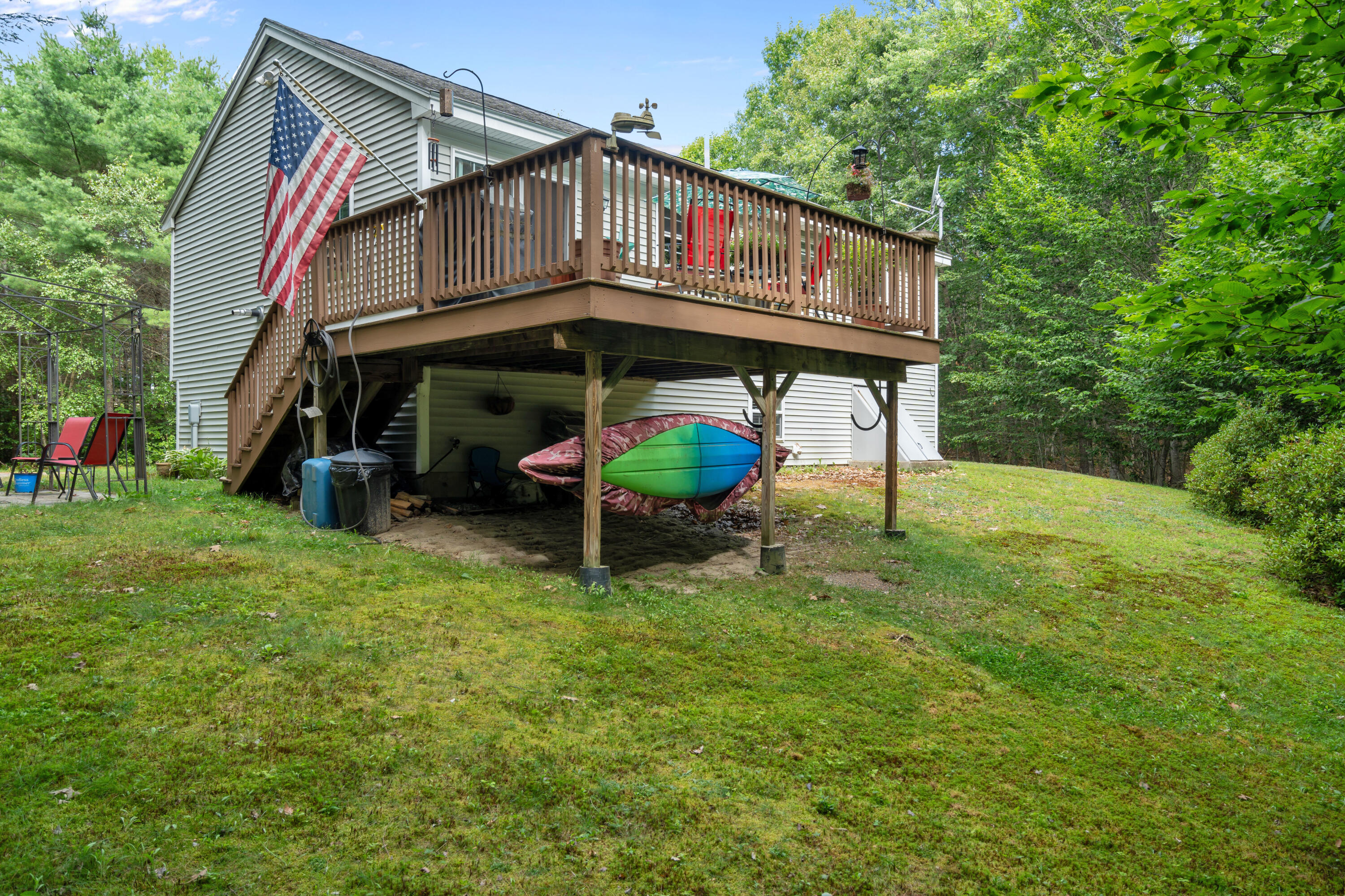 main property photo 10