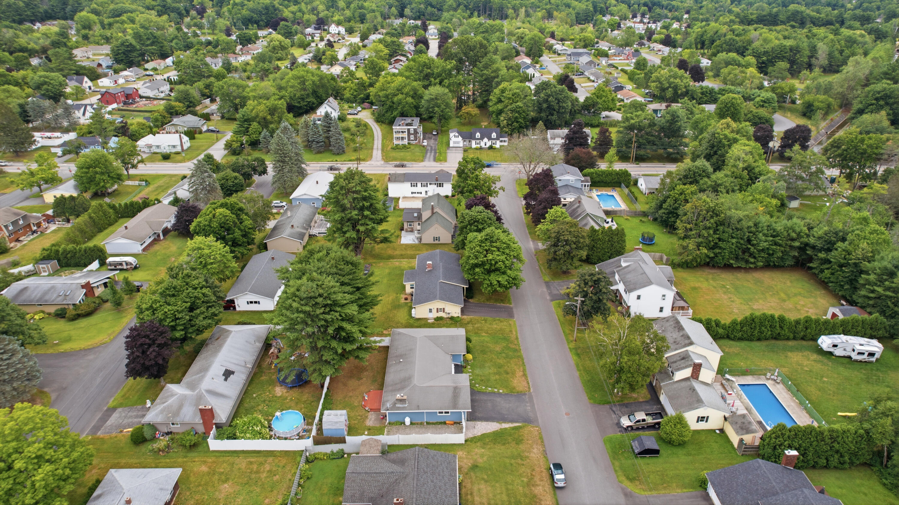 main property photo 58