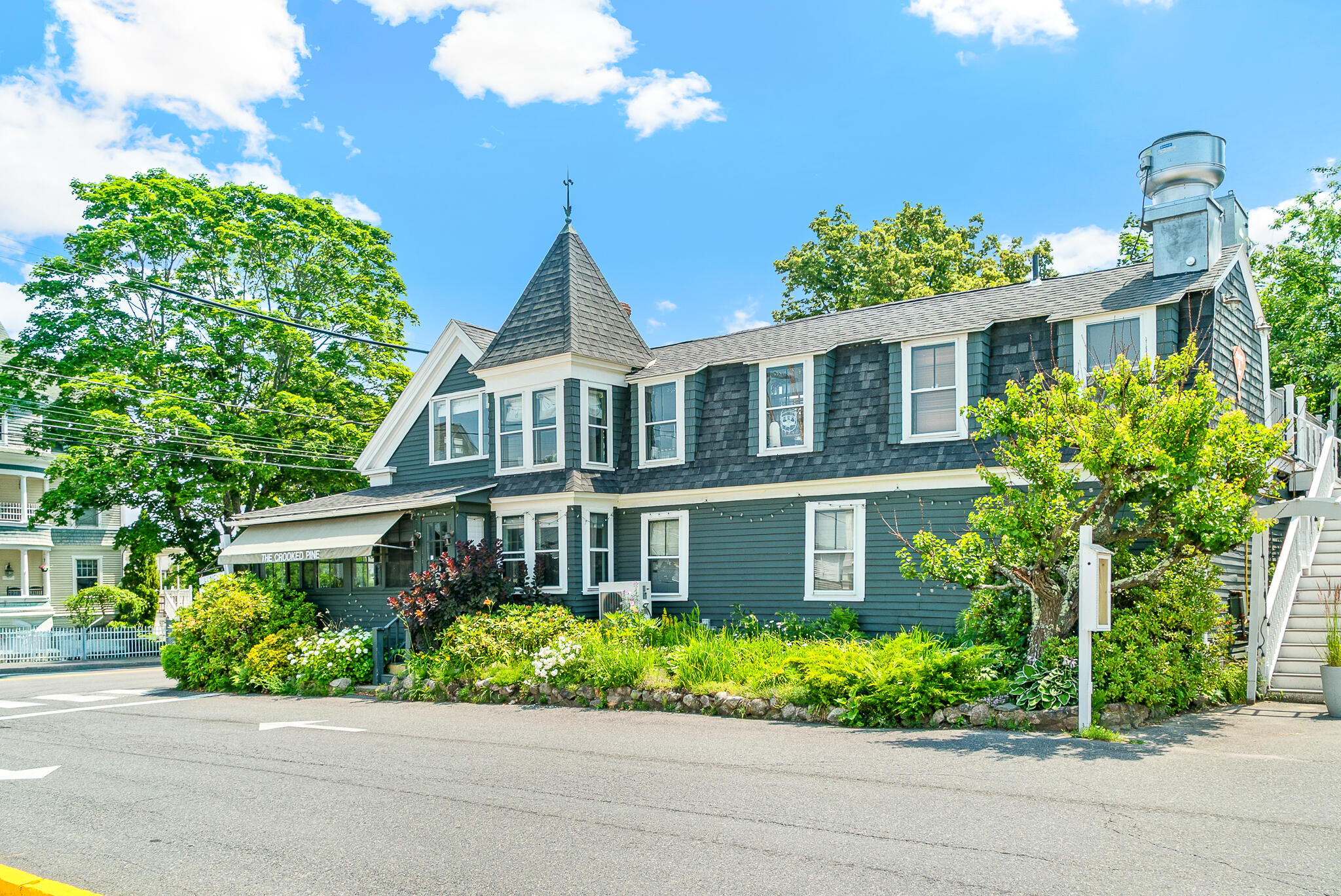 main property photo 25
