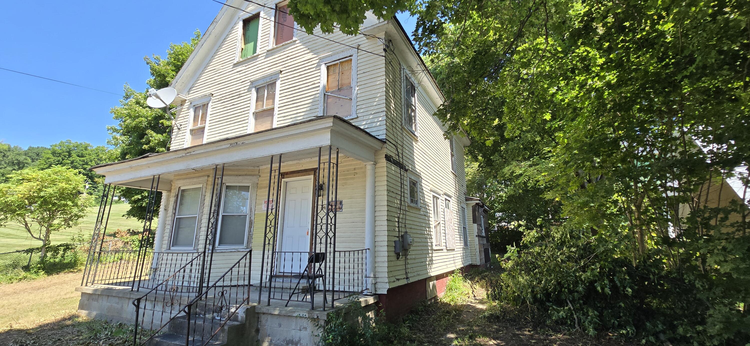 main property photo 1
