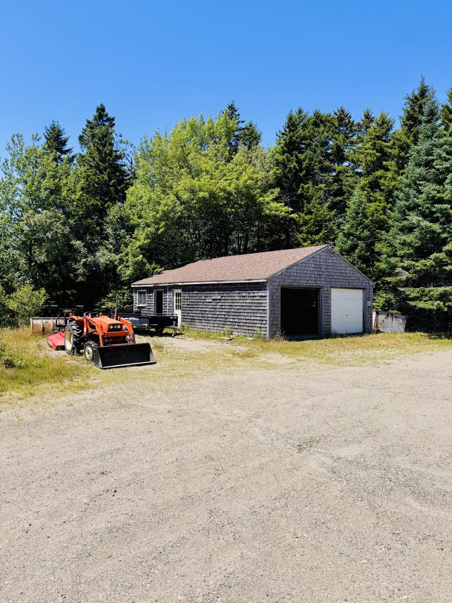 main property photo 96
