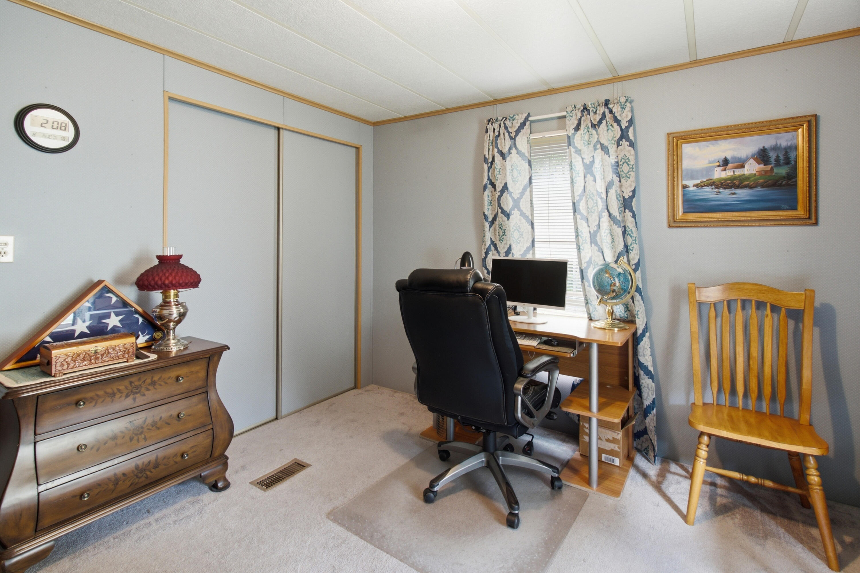 main property photo 23