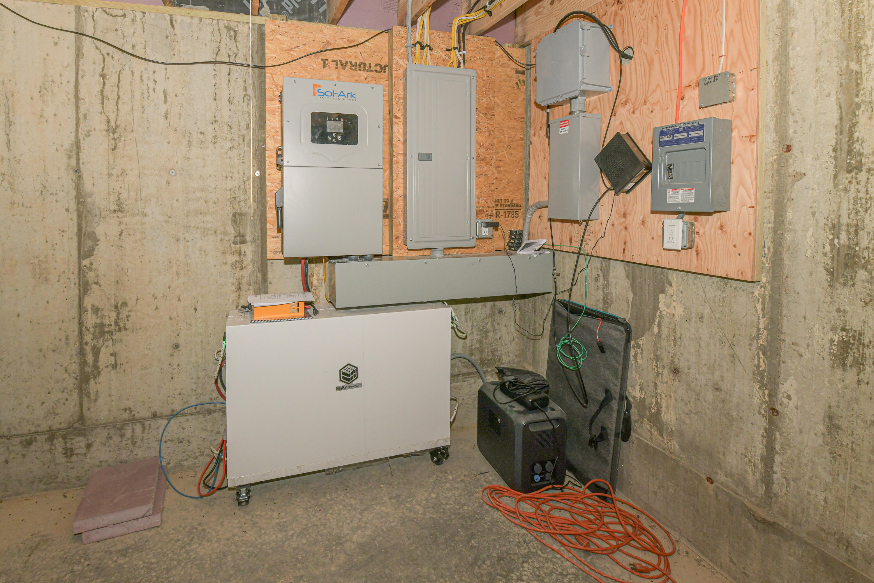 main property photo 56