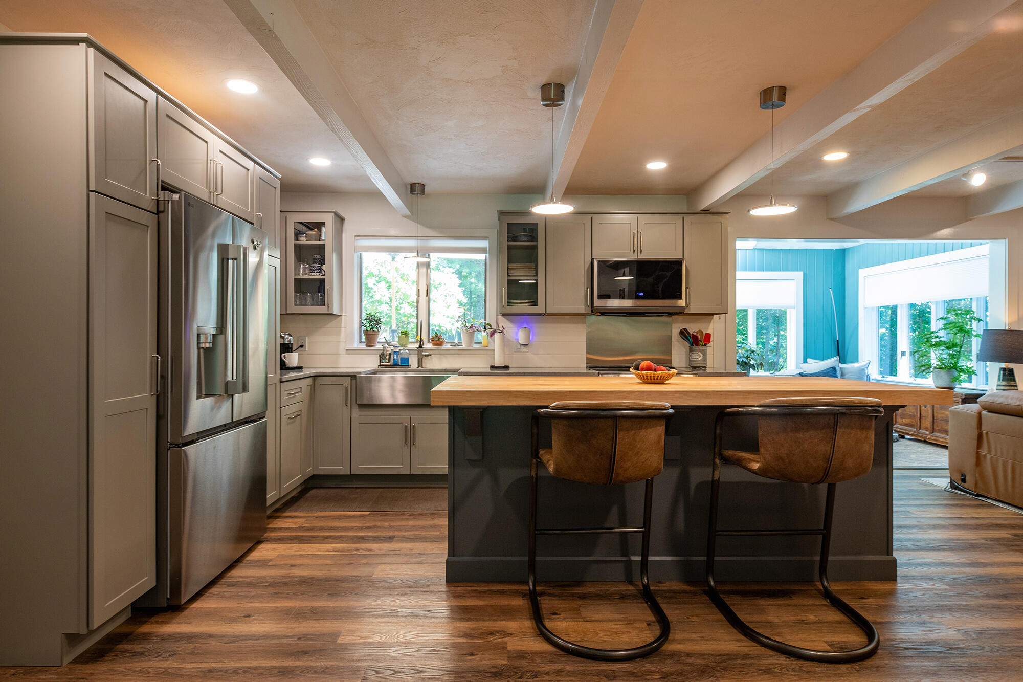 main property photo 16