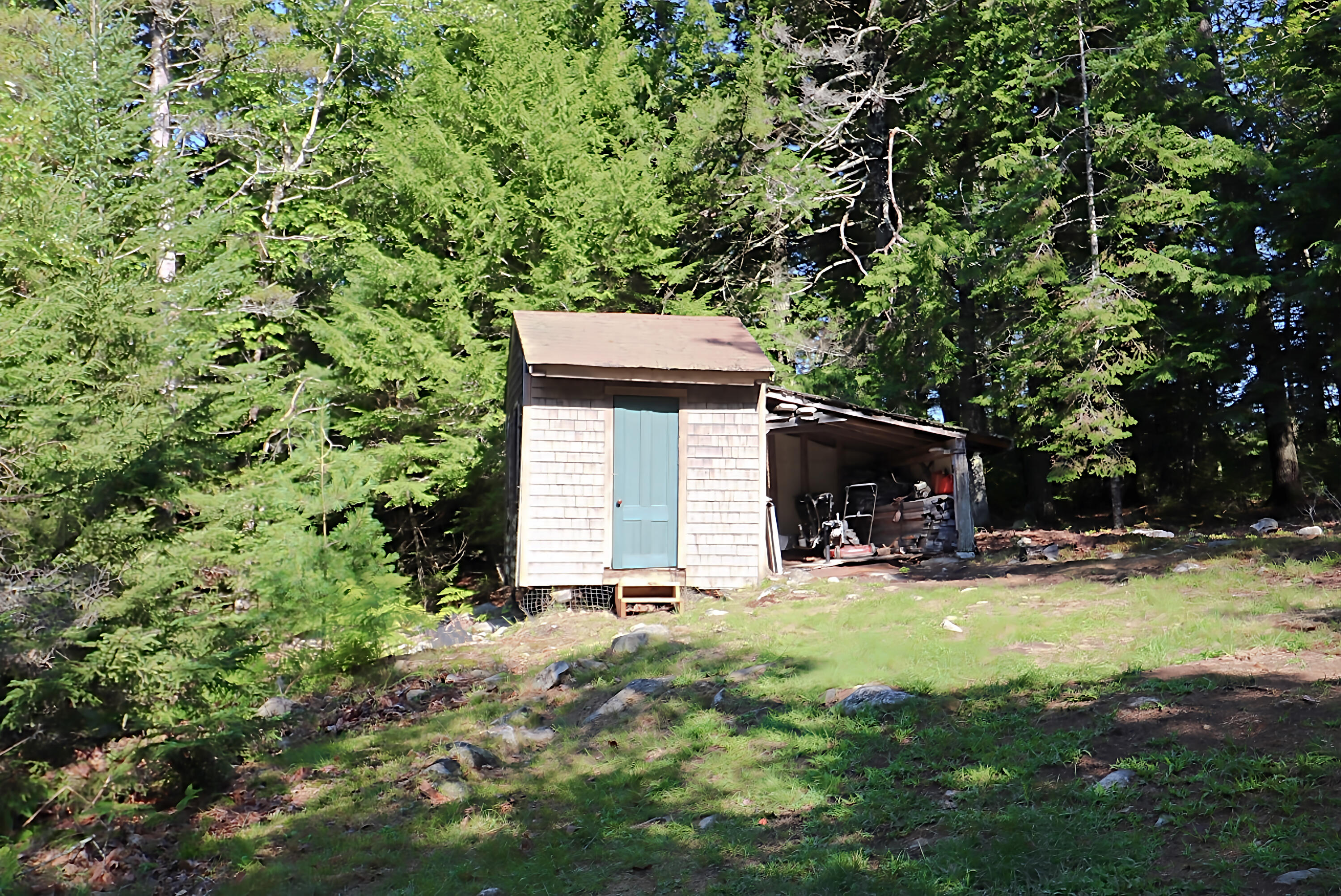 main property photo 23