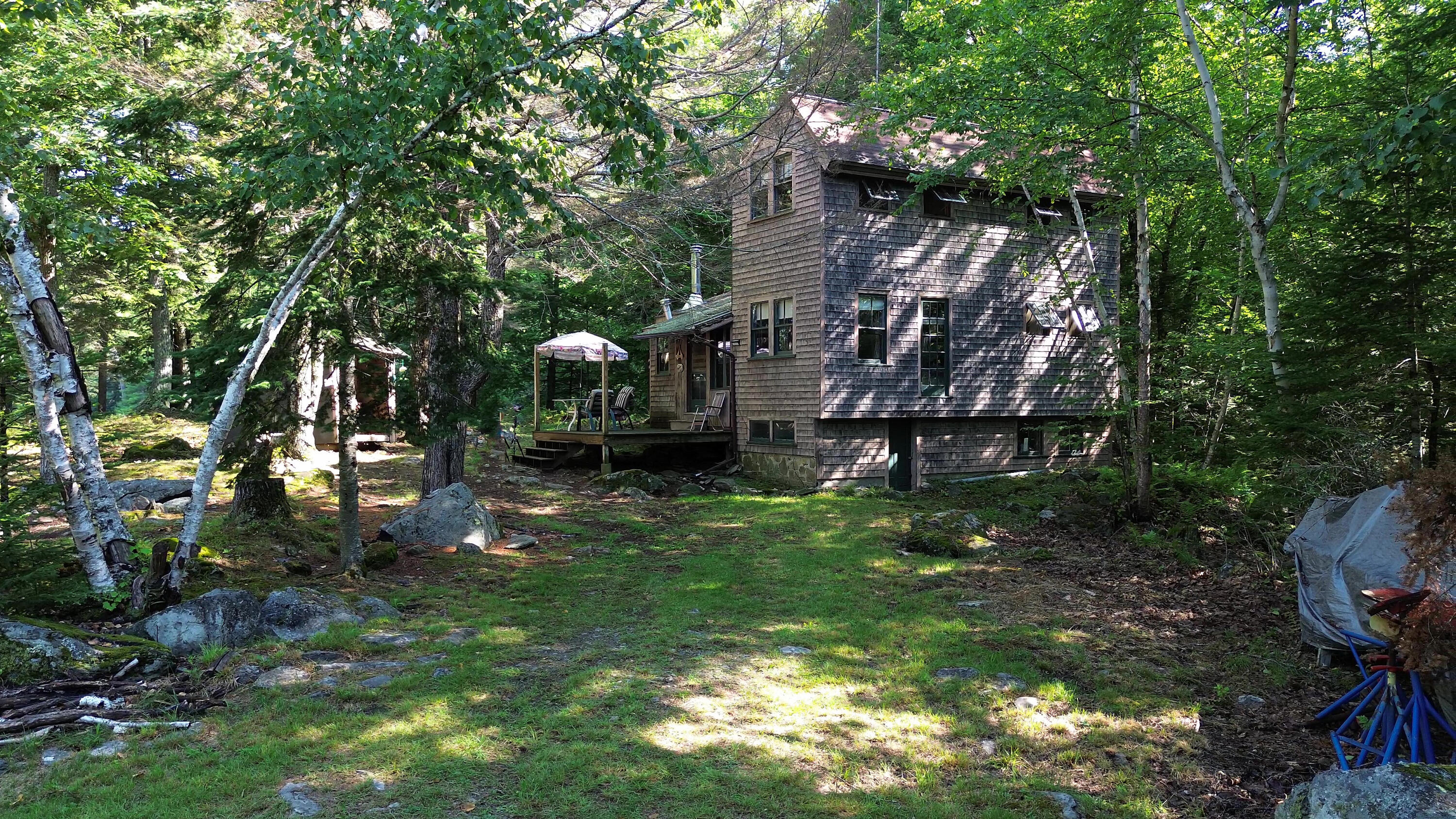 main property photo 30