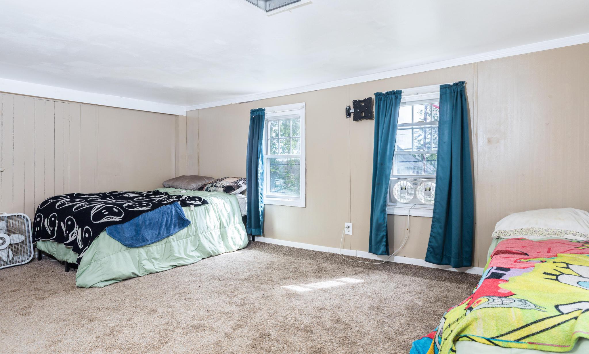 main property photo 39