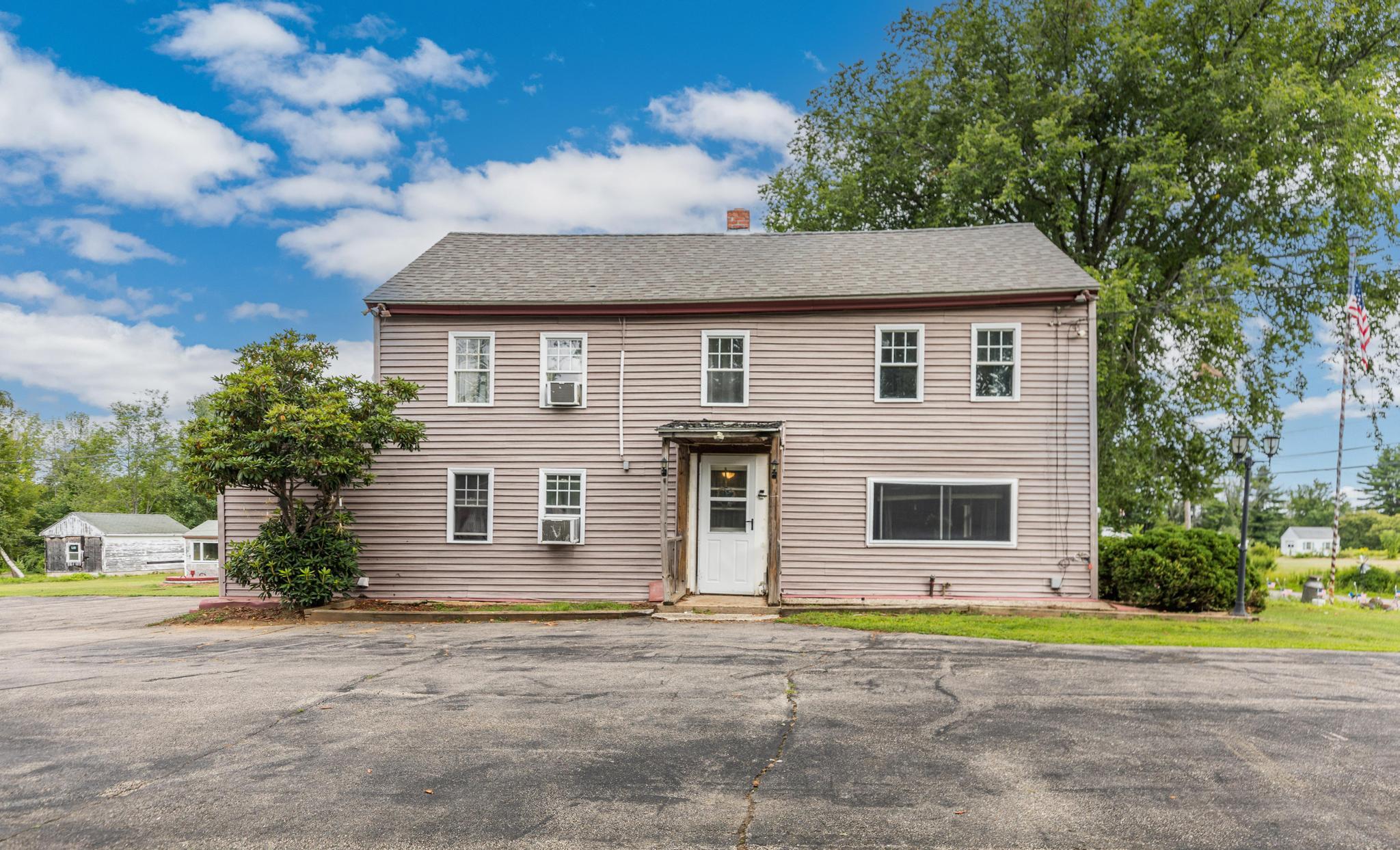 main property photo 7