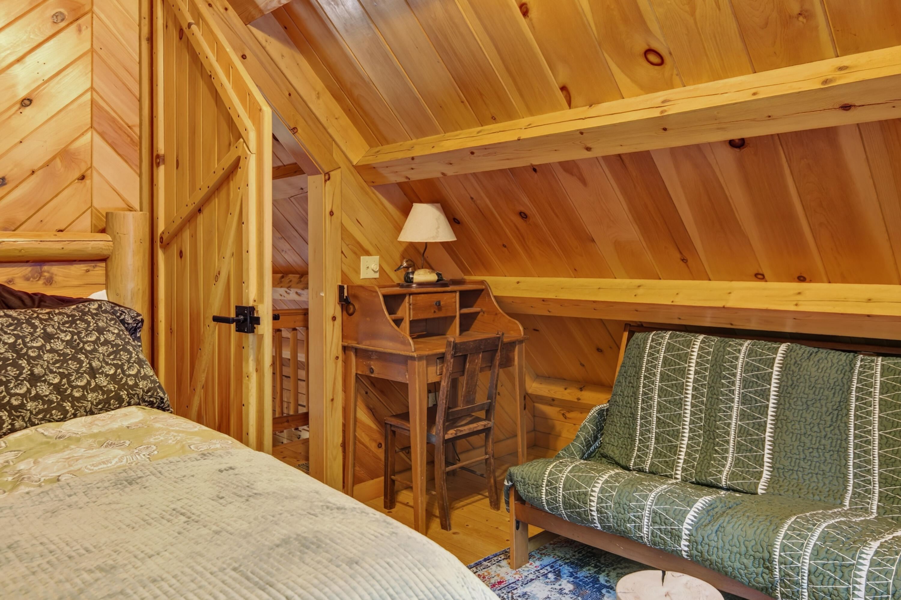 main property photo 45
