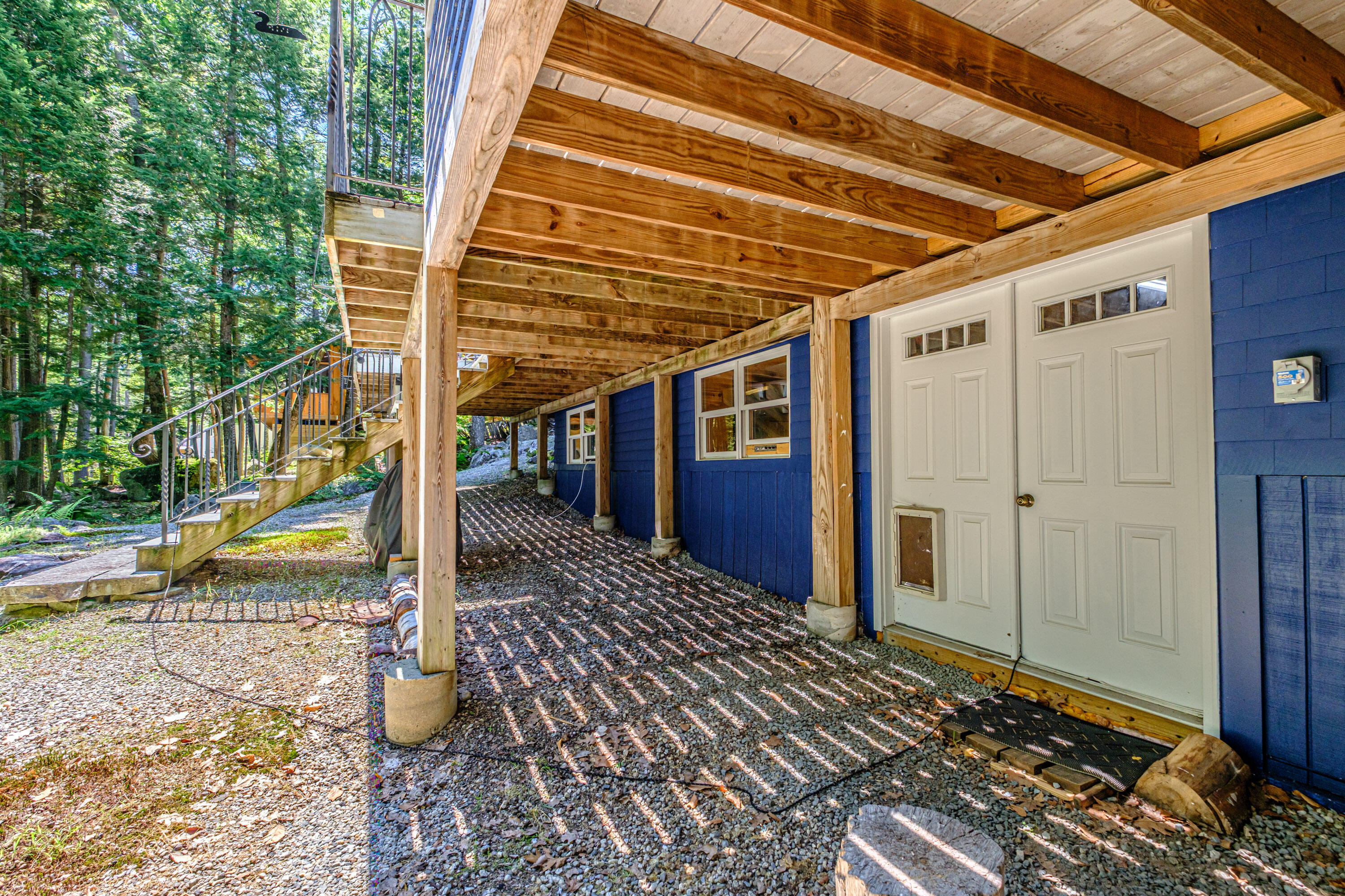 main property photo 77