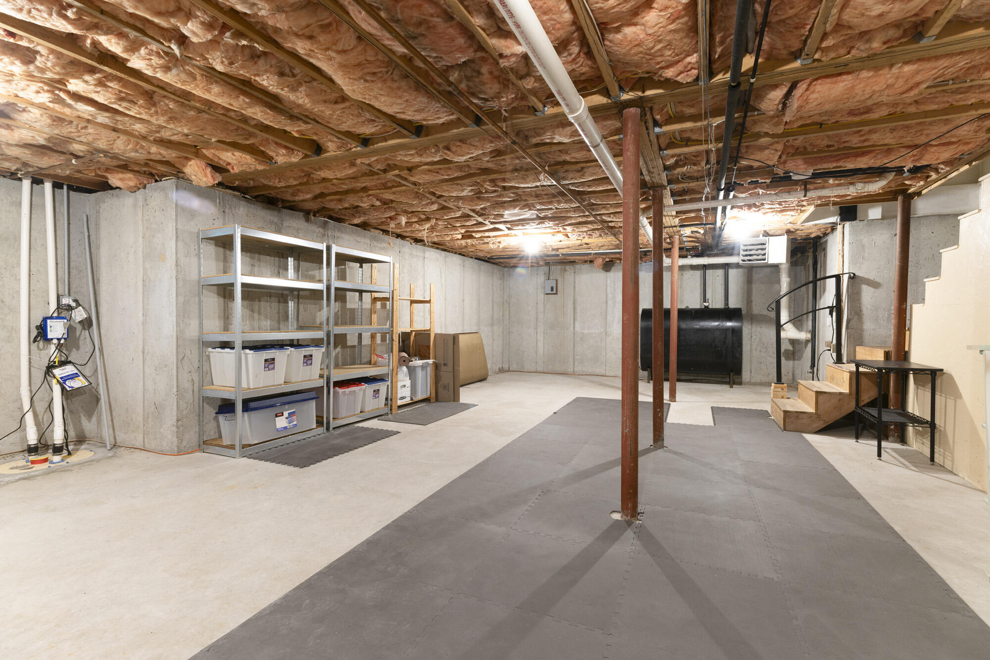 main property photo 44