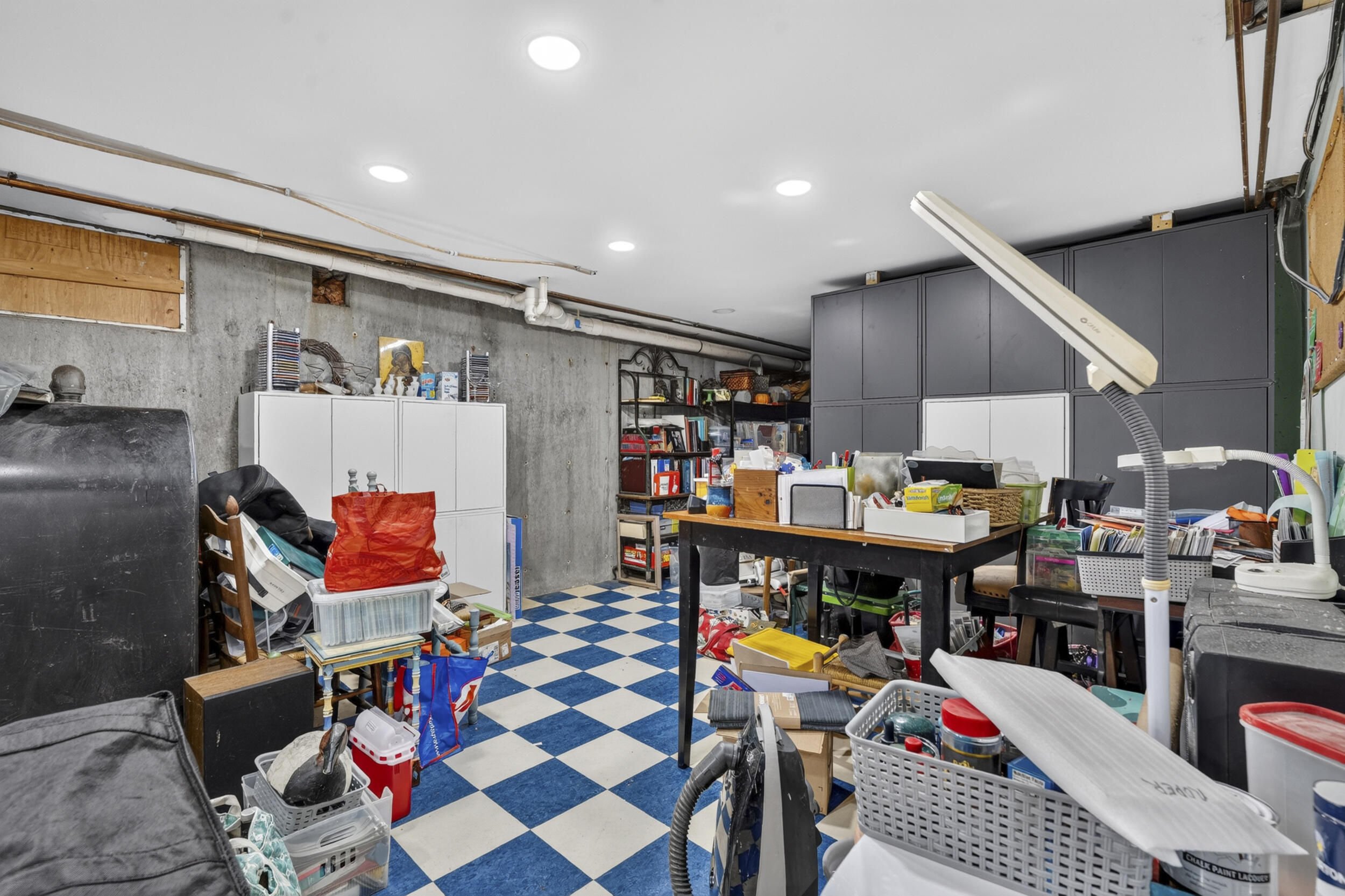 main property photo 68