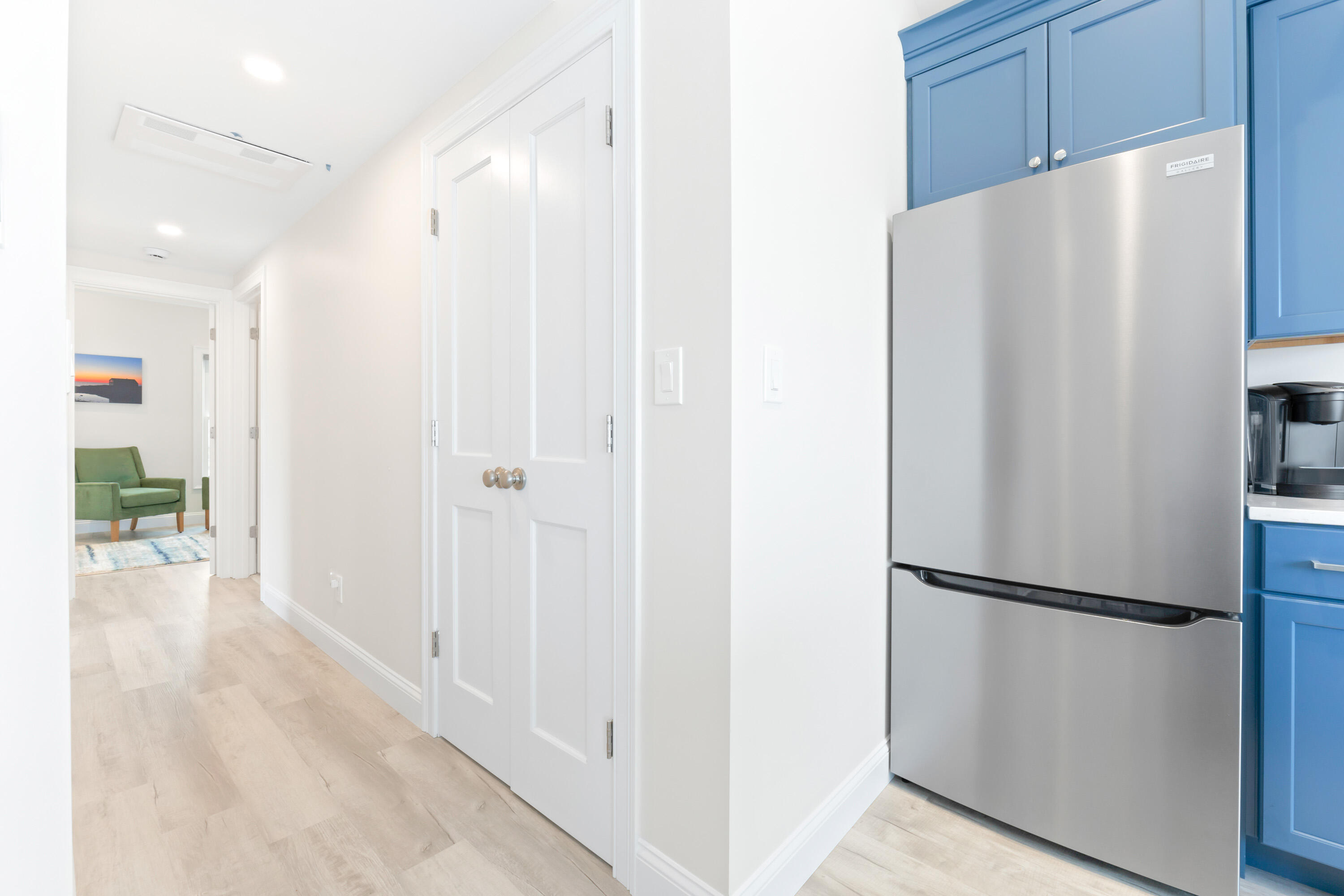 main property photo 90
