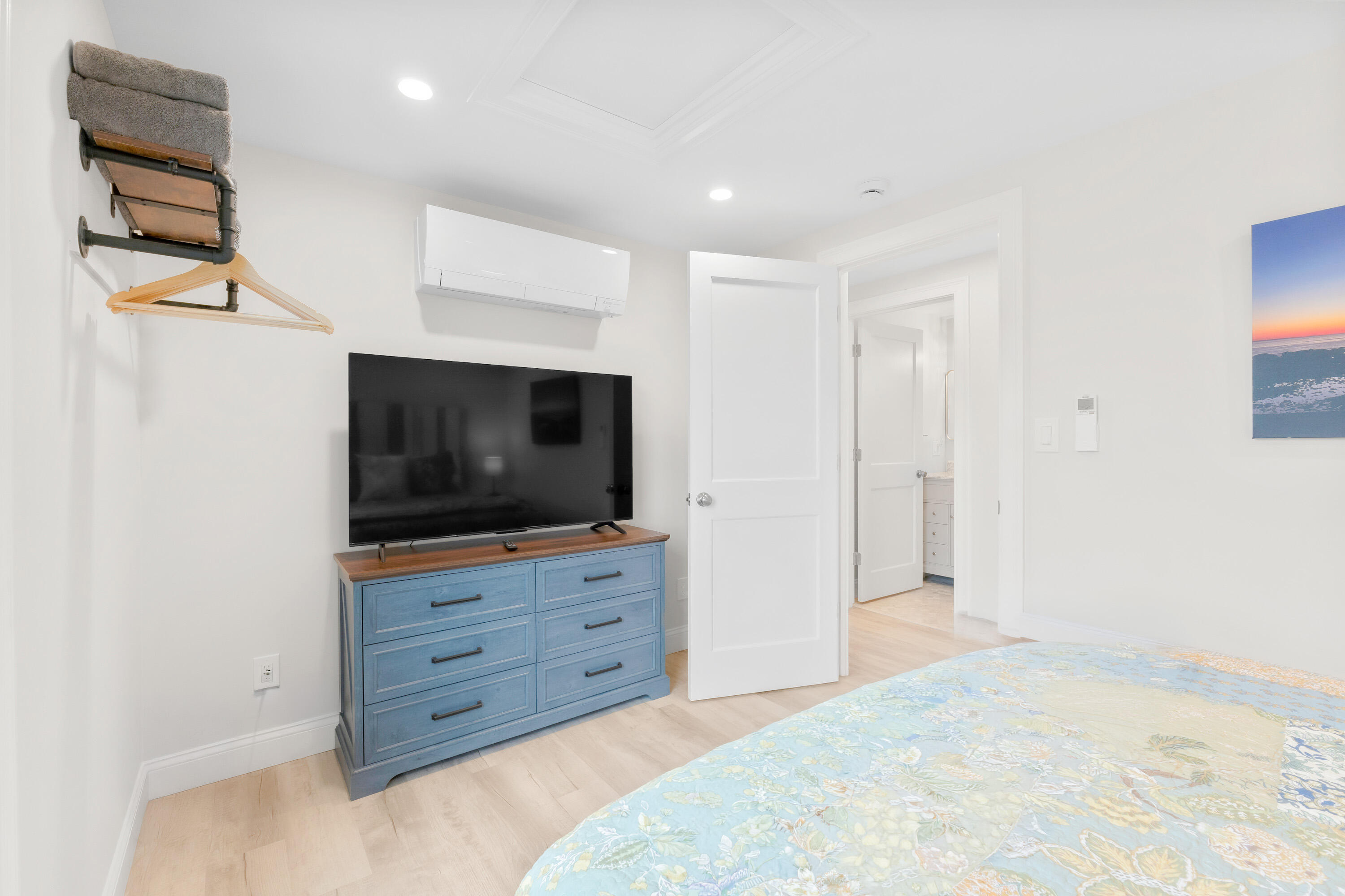 main property photo 94