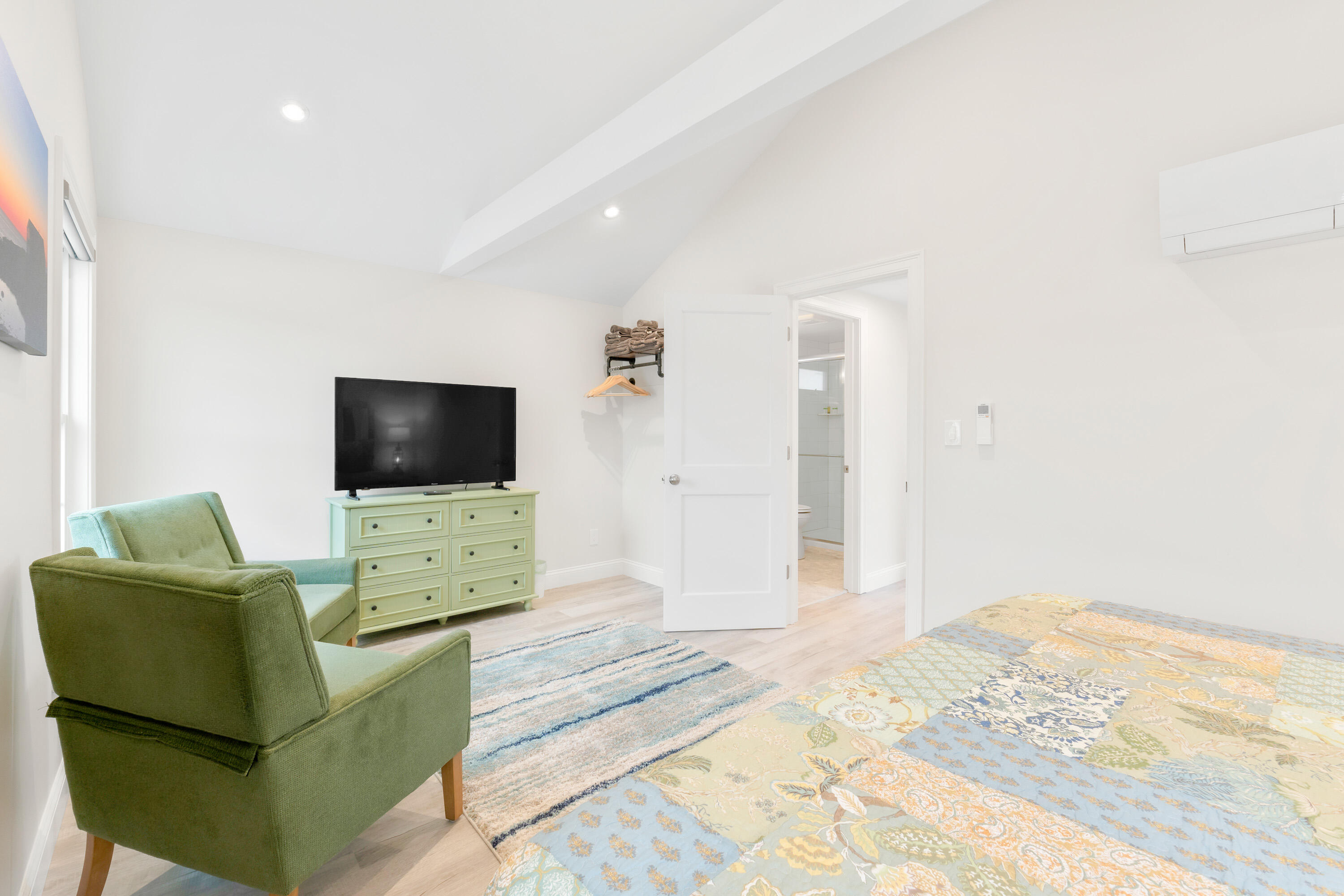 main property photo 96