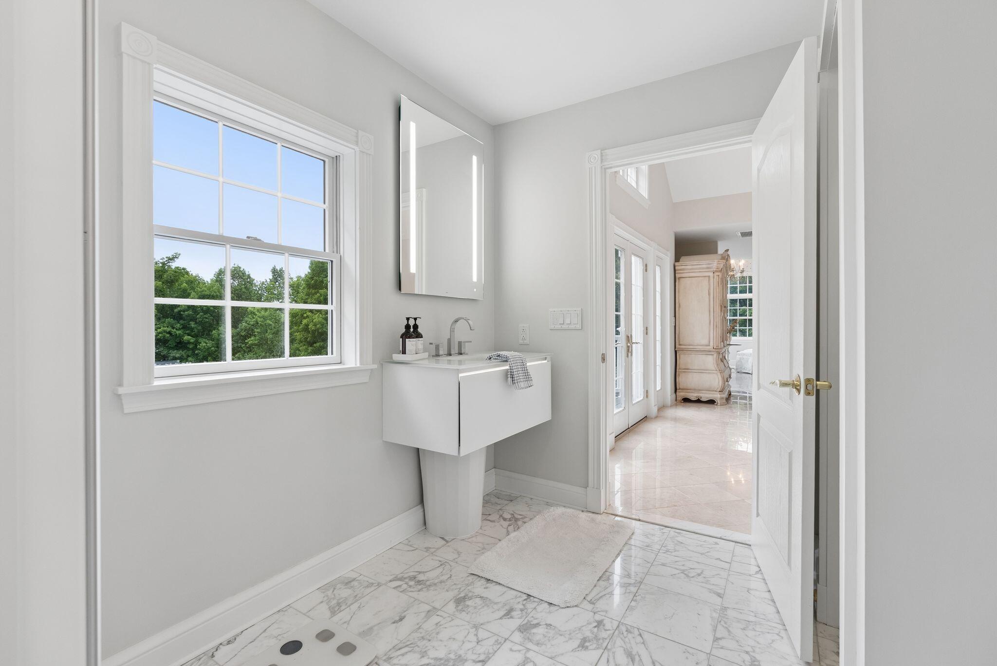 main property photo 78