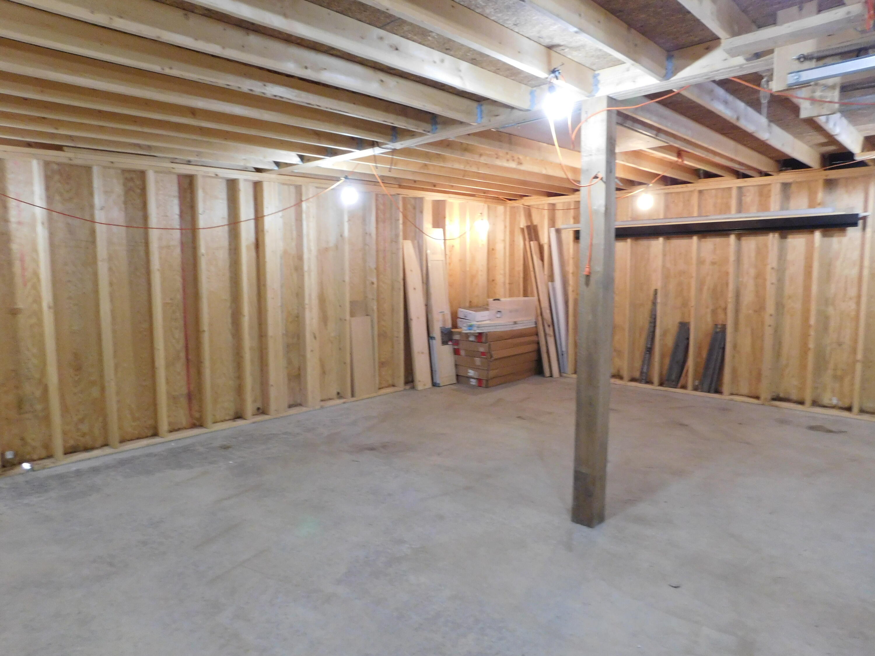 main property photo 75