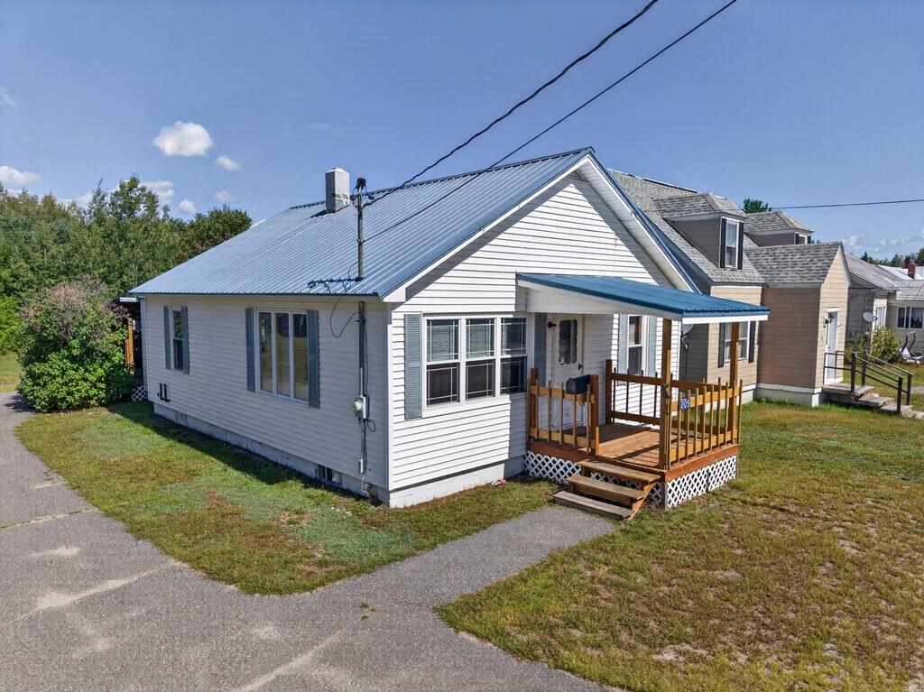 main property photo 32