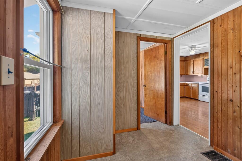 main property photo 59