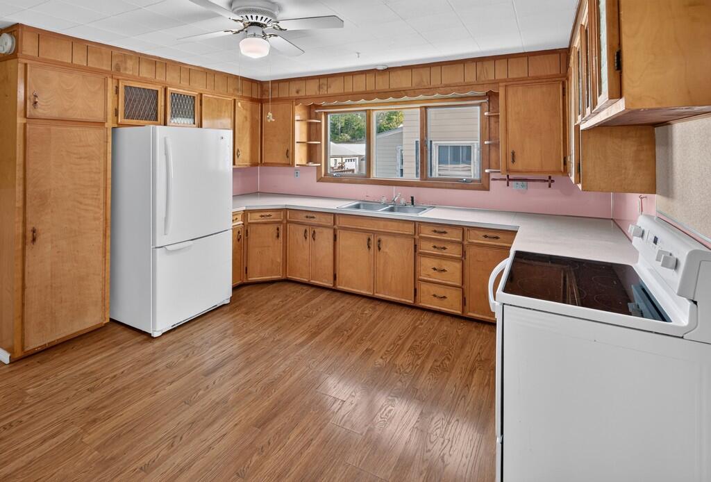 main property photo 62
