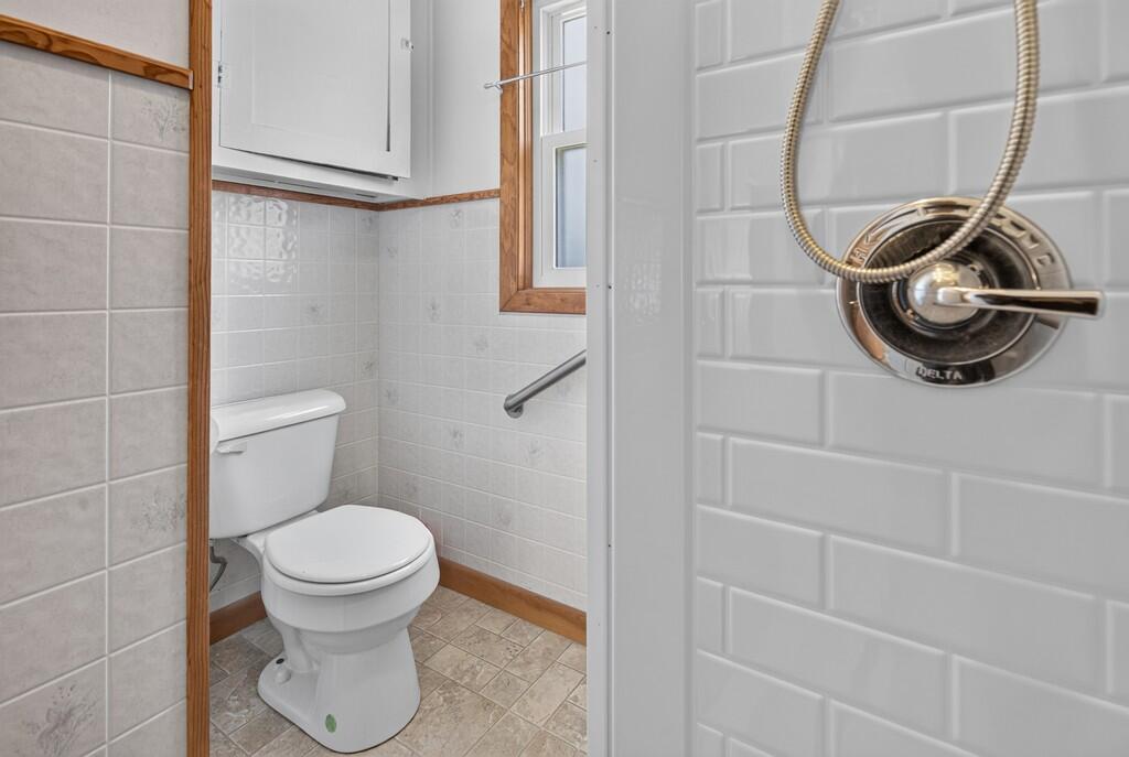 main property photo 64
