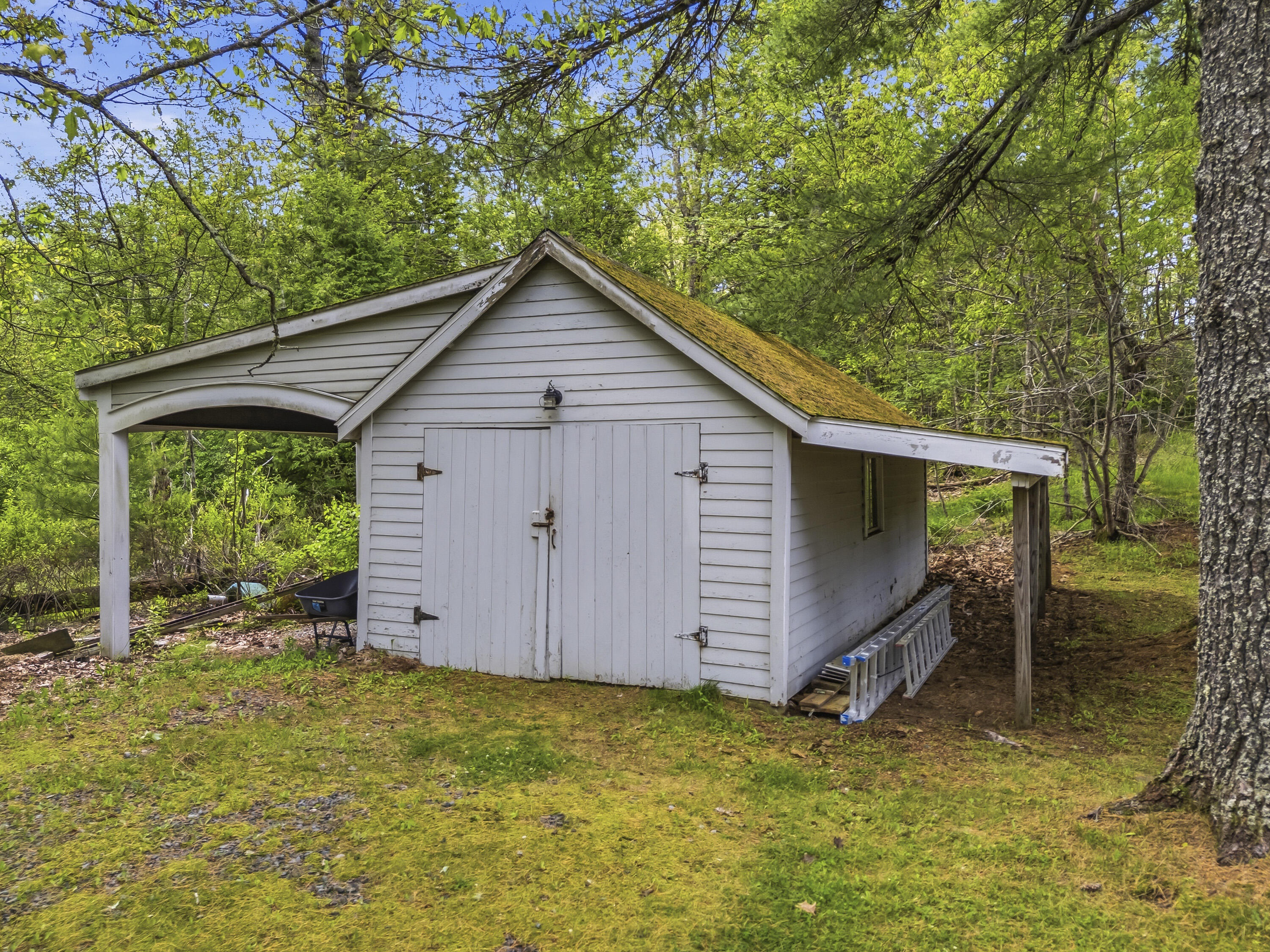 main property photo 85