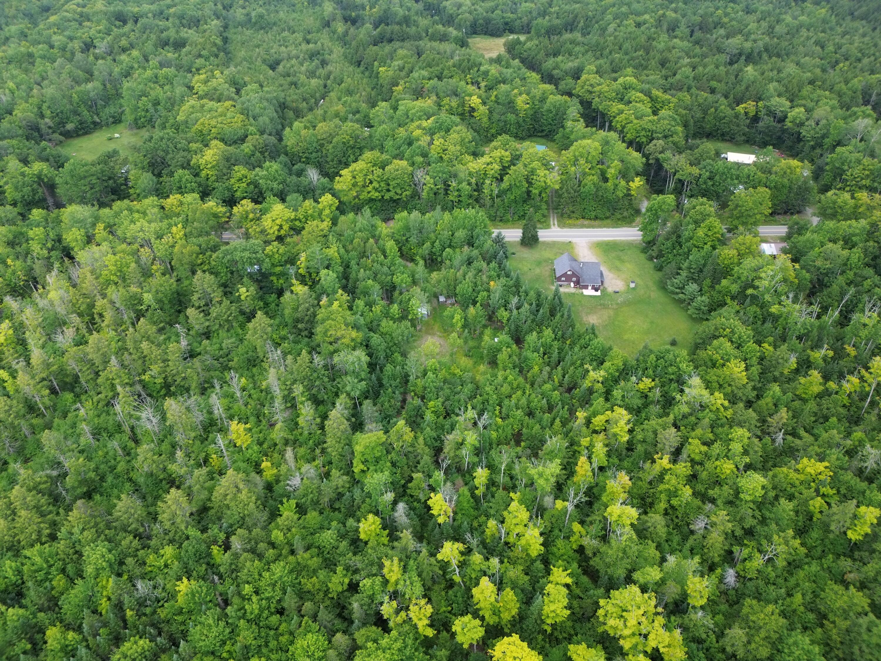 main property photo 25