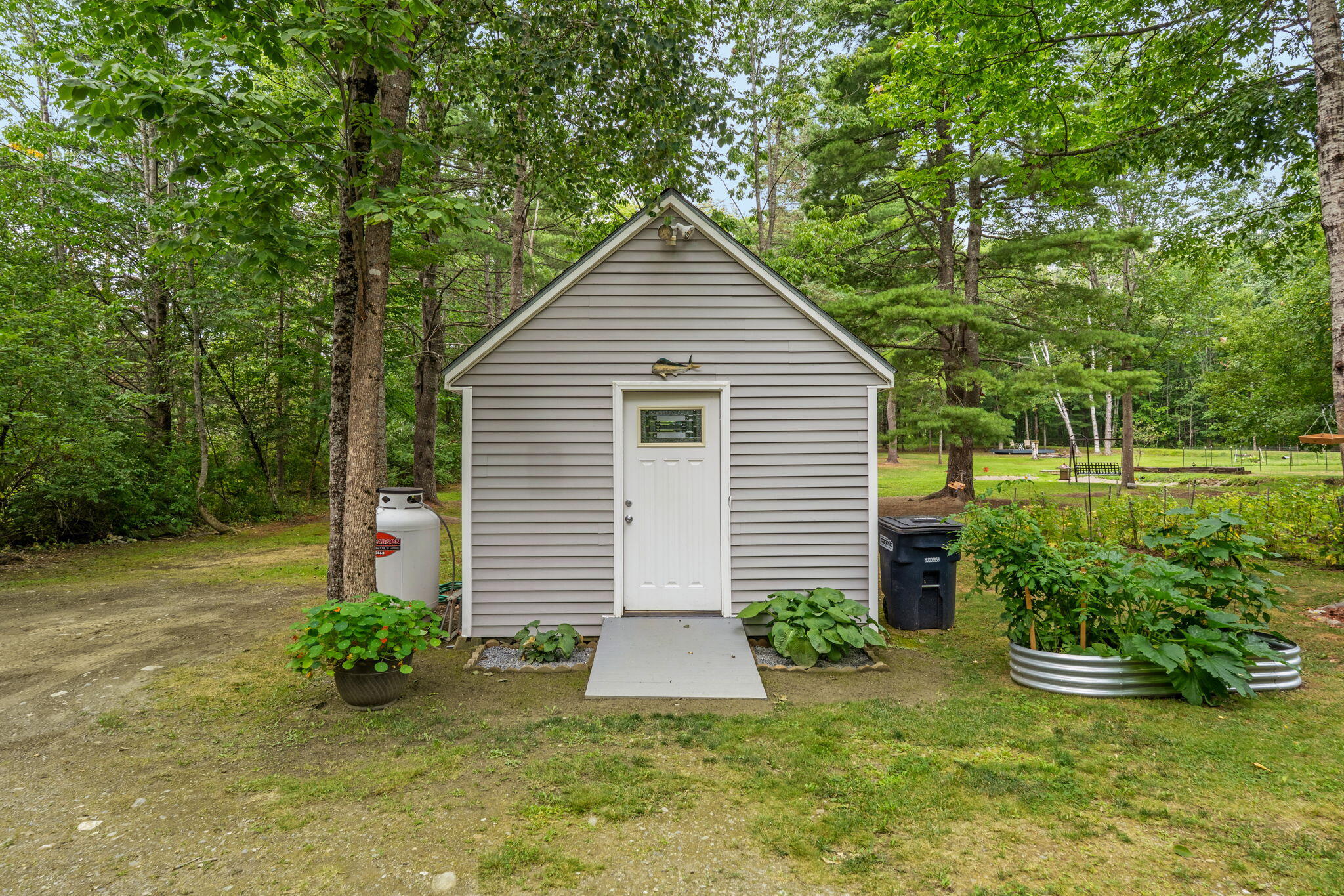main property photo 68