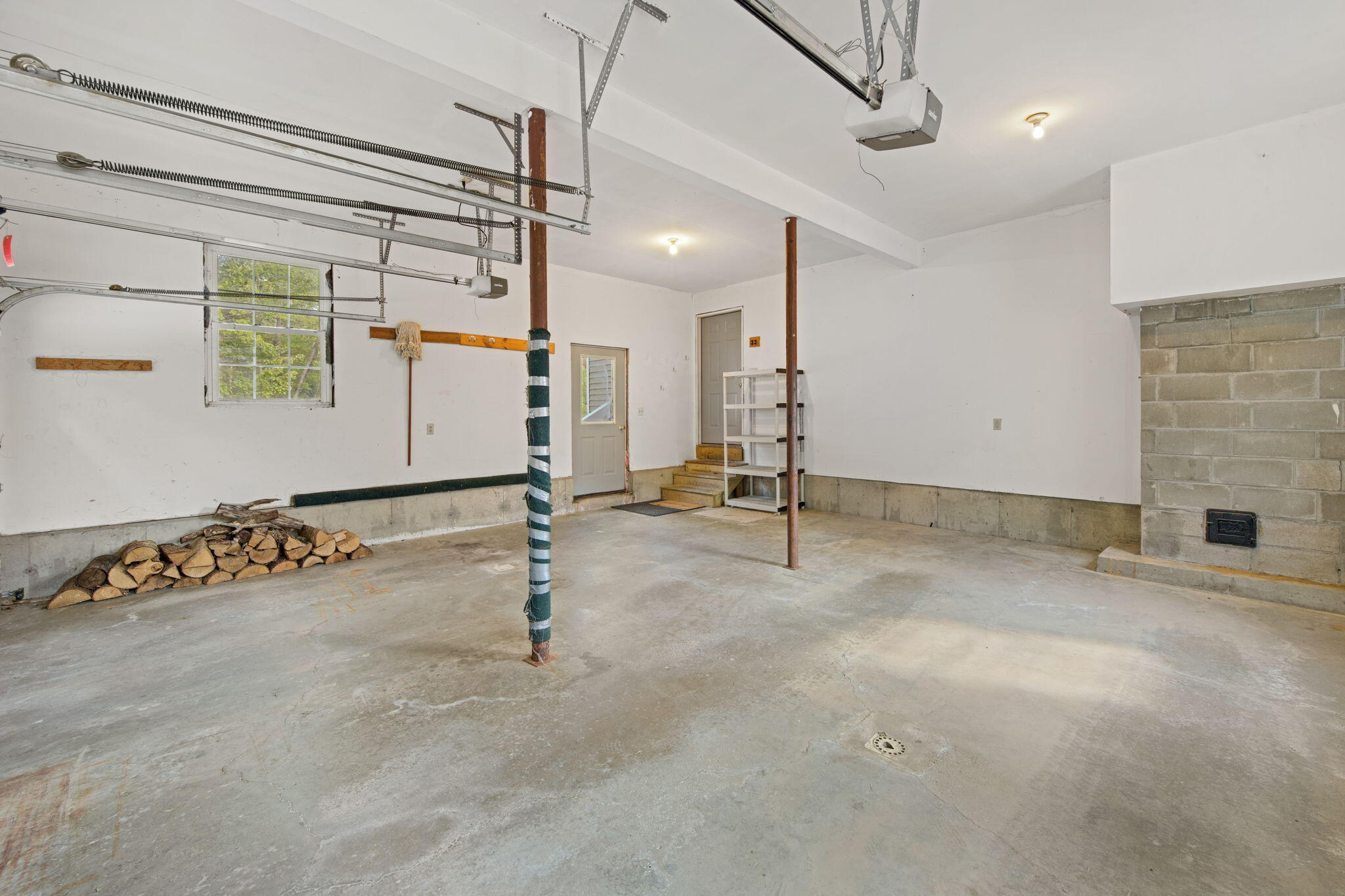 main property photo 47