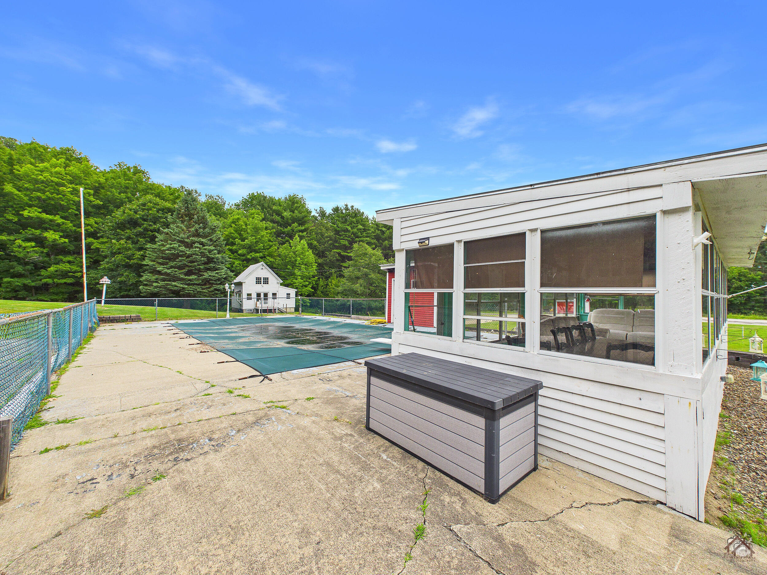 main property photo 79