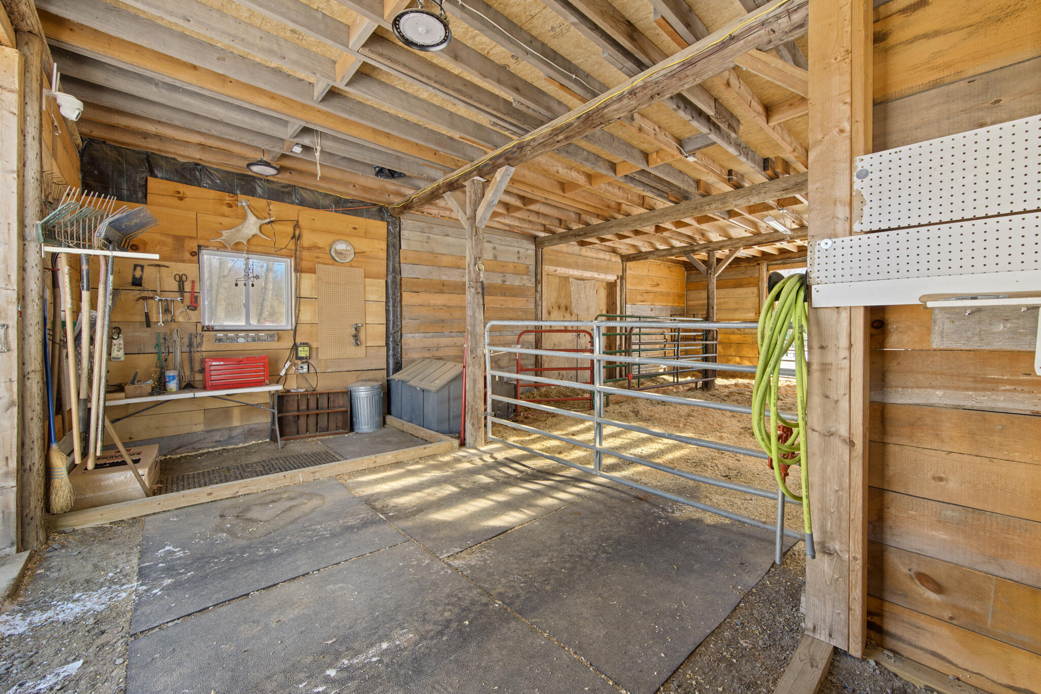 main property photo 49