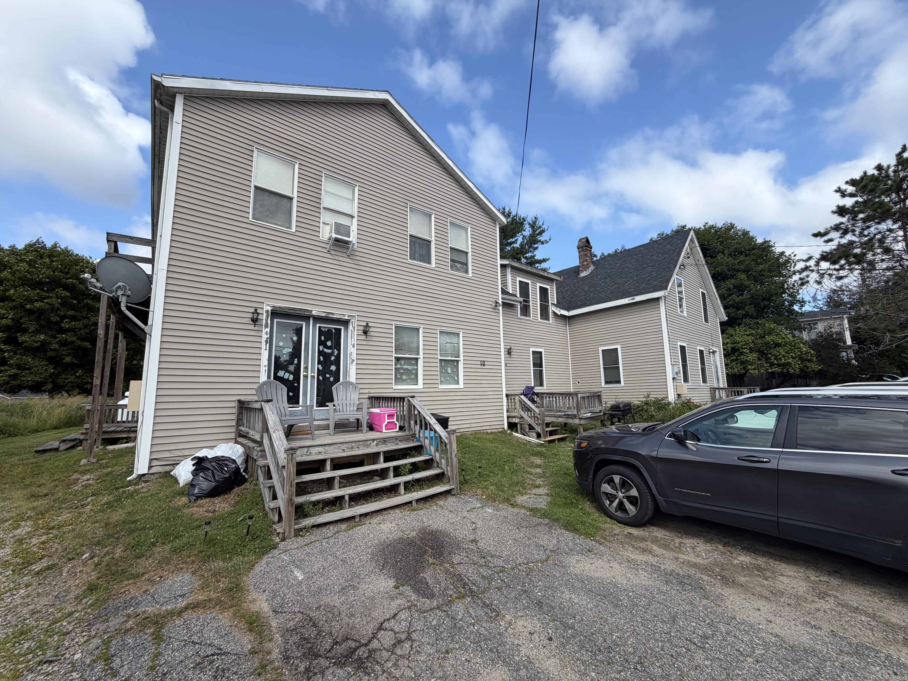 main property photo 16
