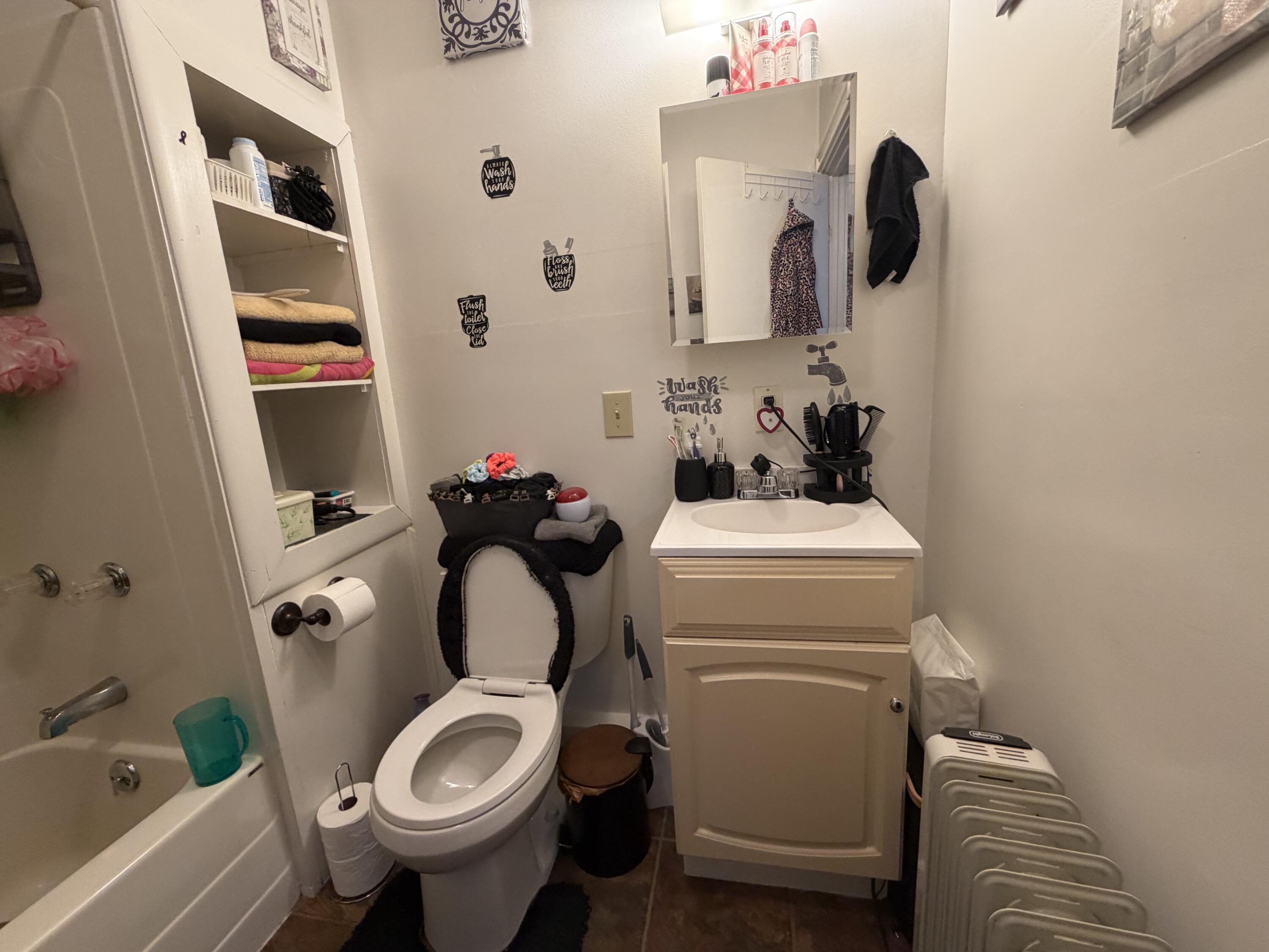 main property photo 60