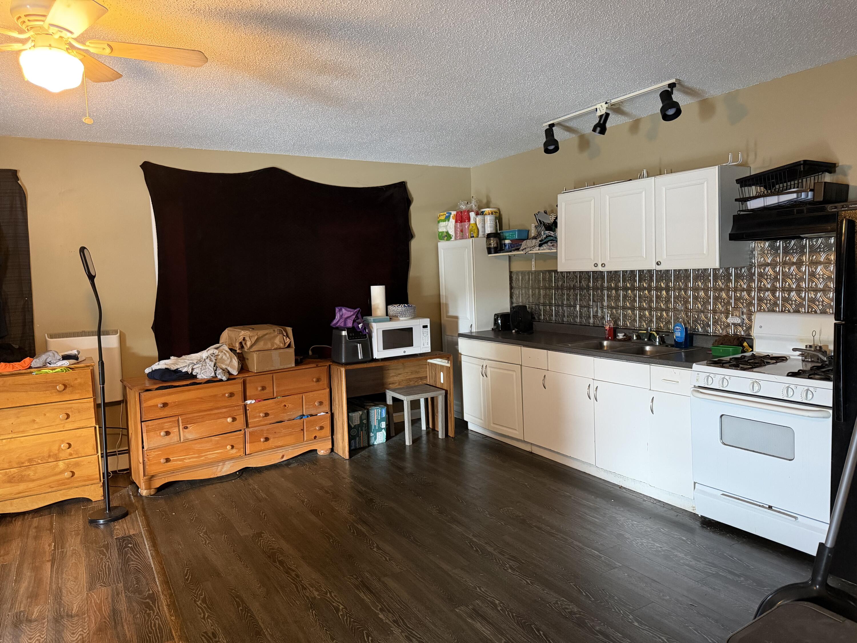 main property photo 62