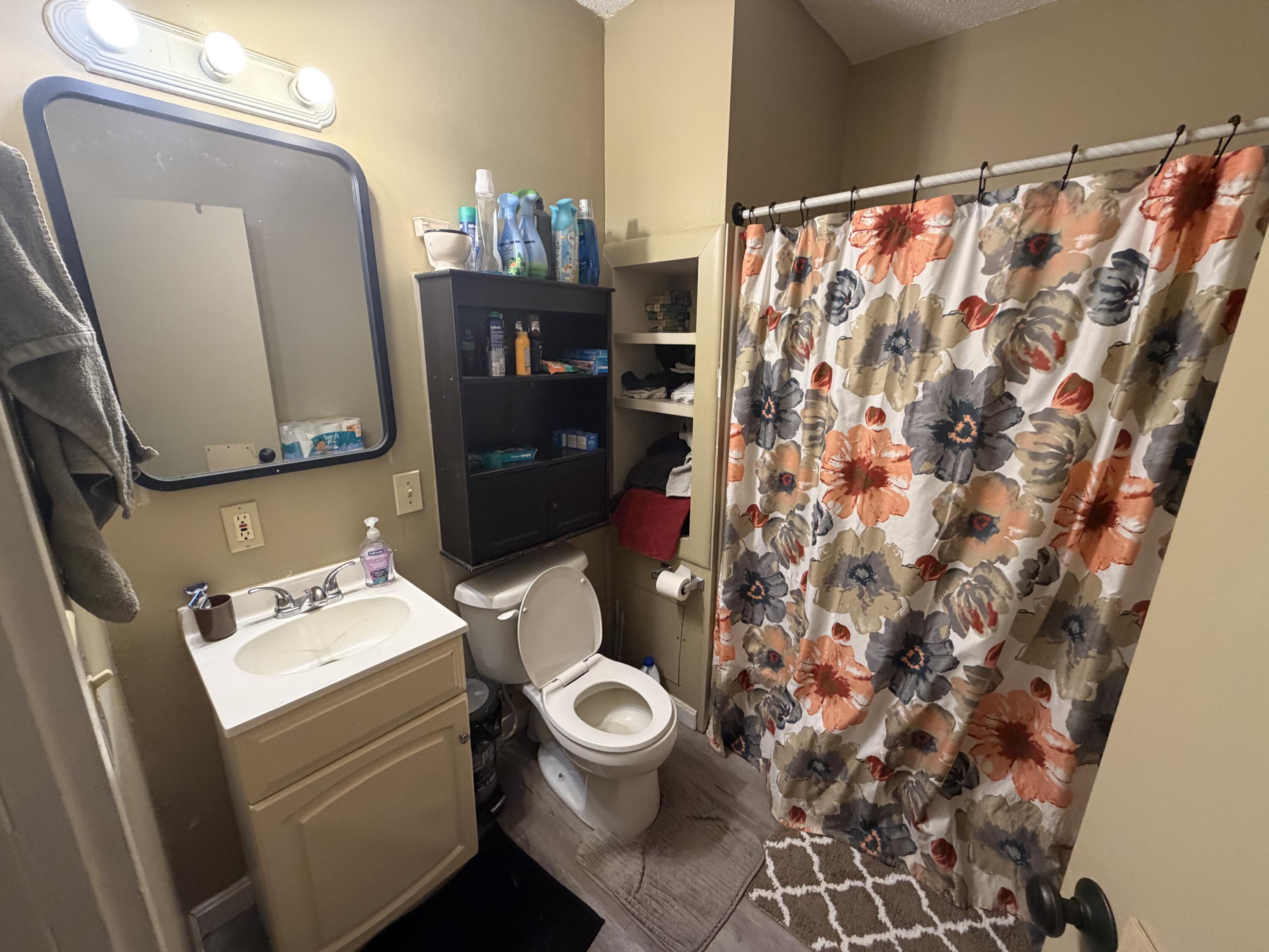 main property photo 73