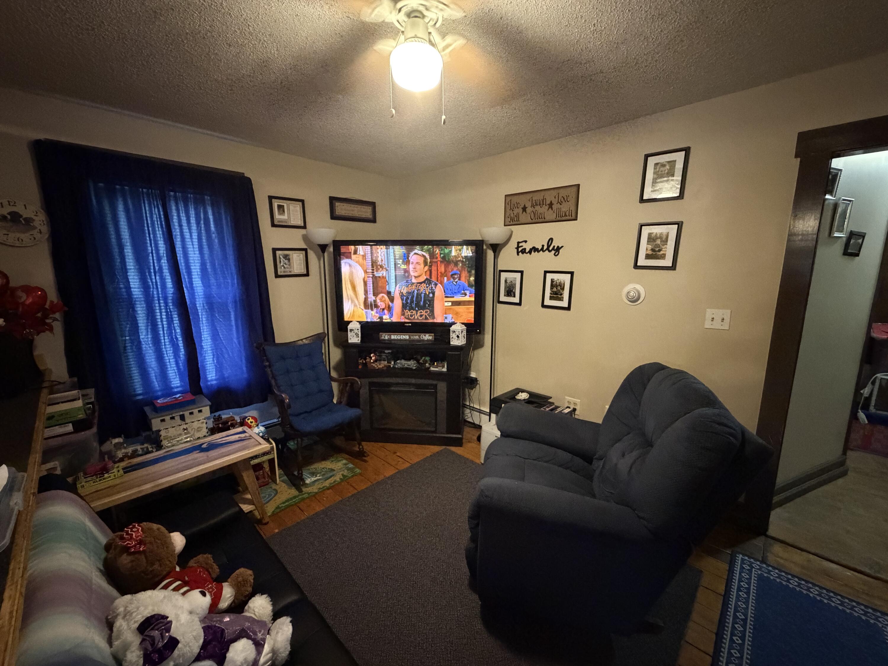 main property photo 80