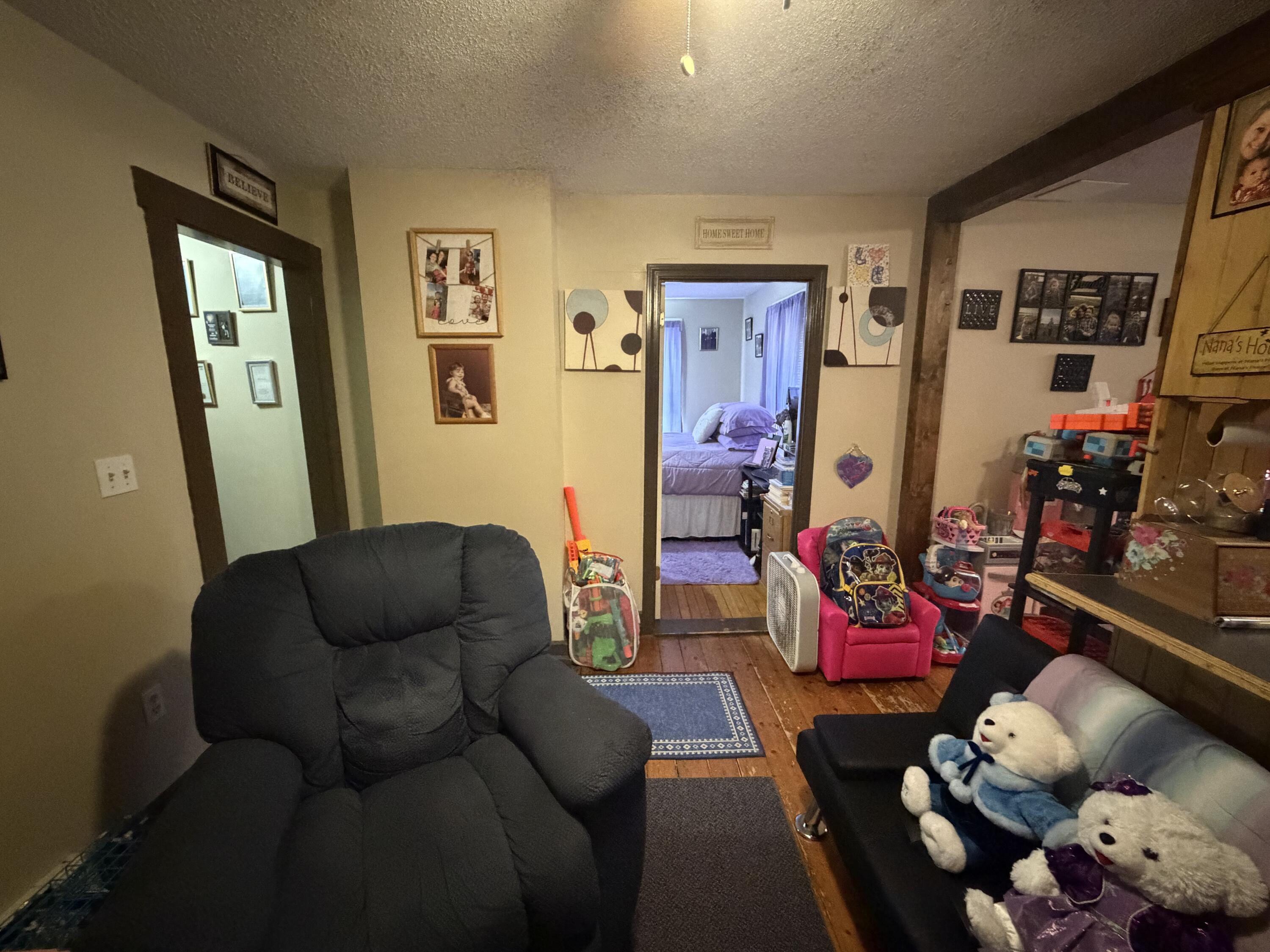 main property photo 81