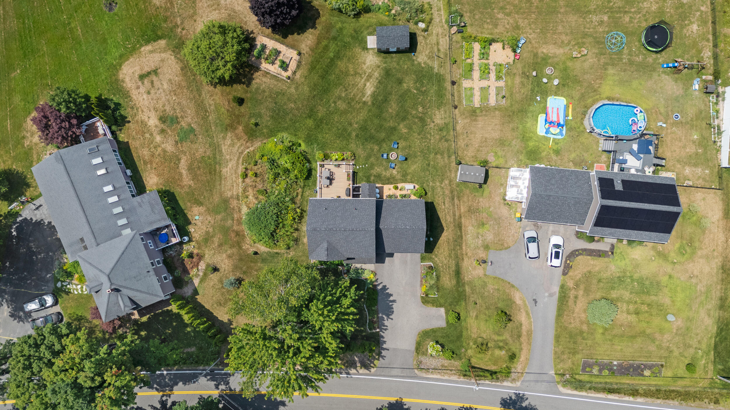 main property photo 59