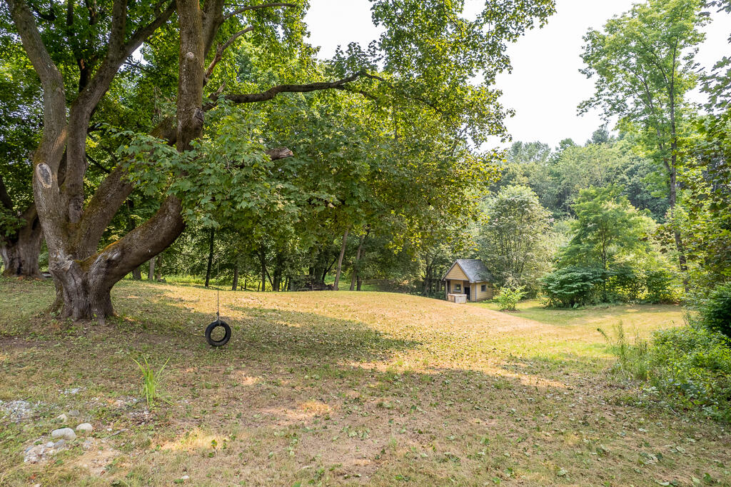 main property photo 51