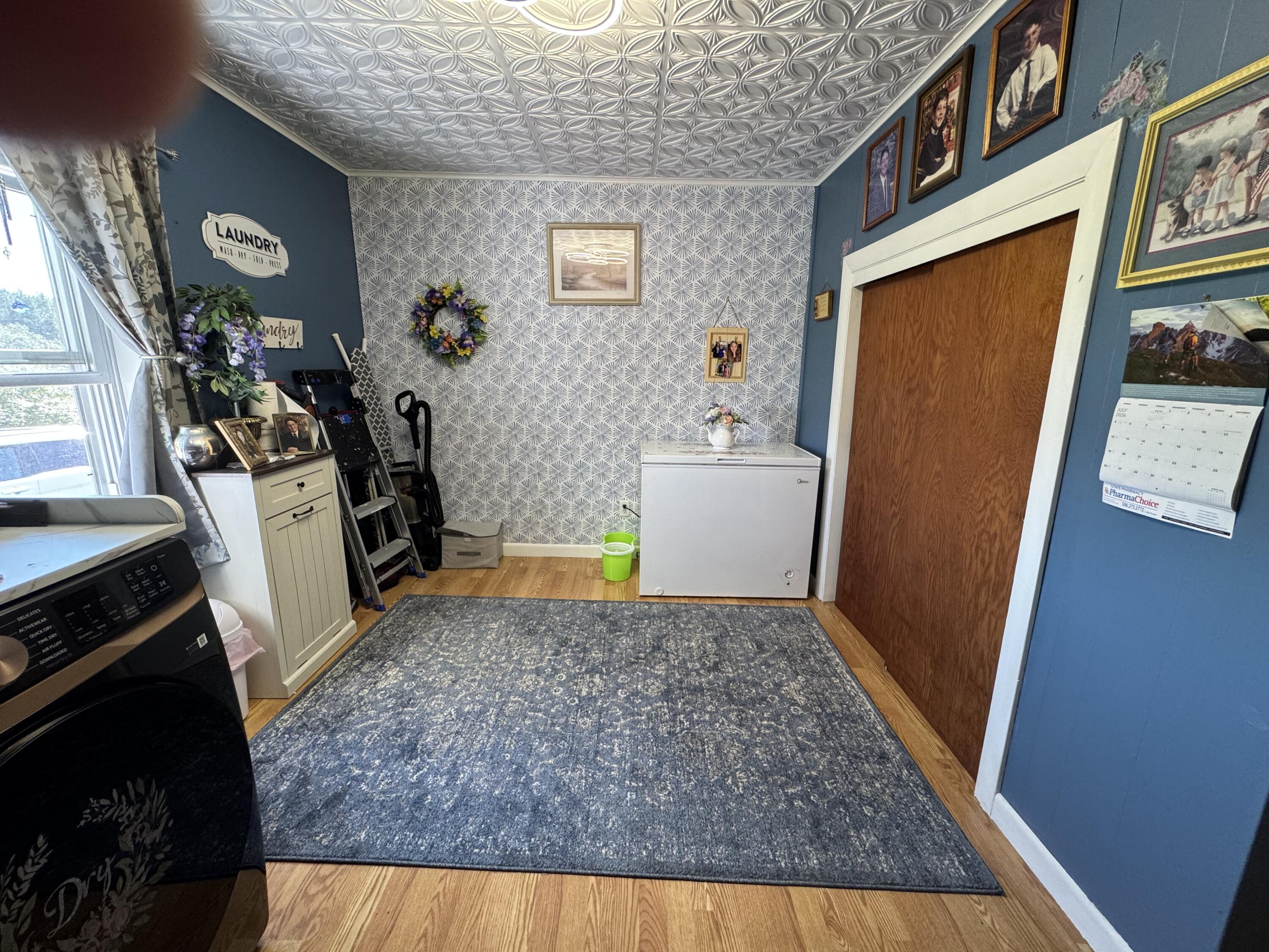 main property photo 57