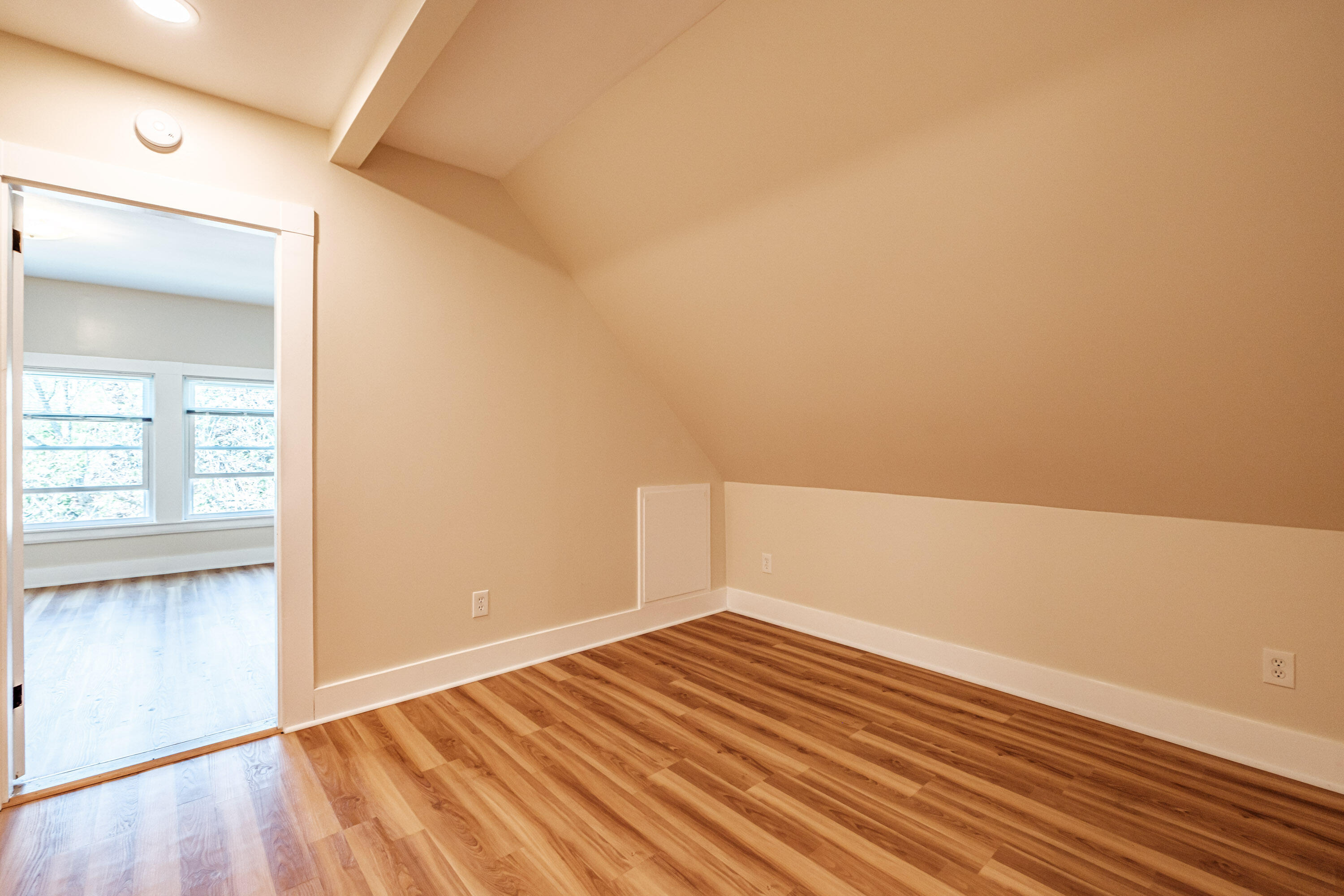 main property photo 76
