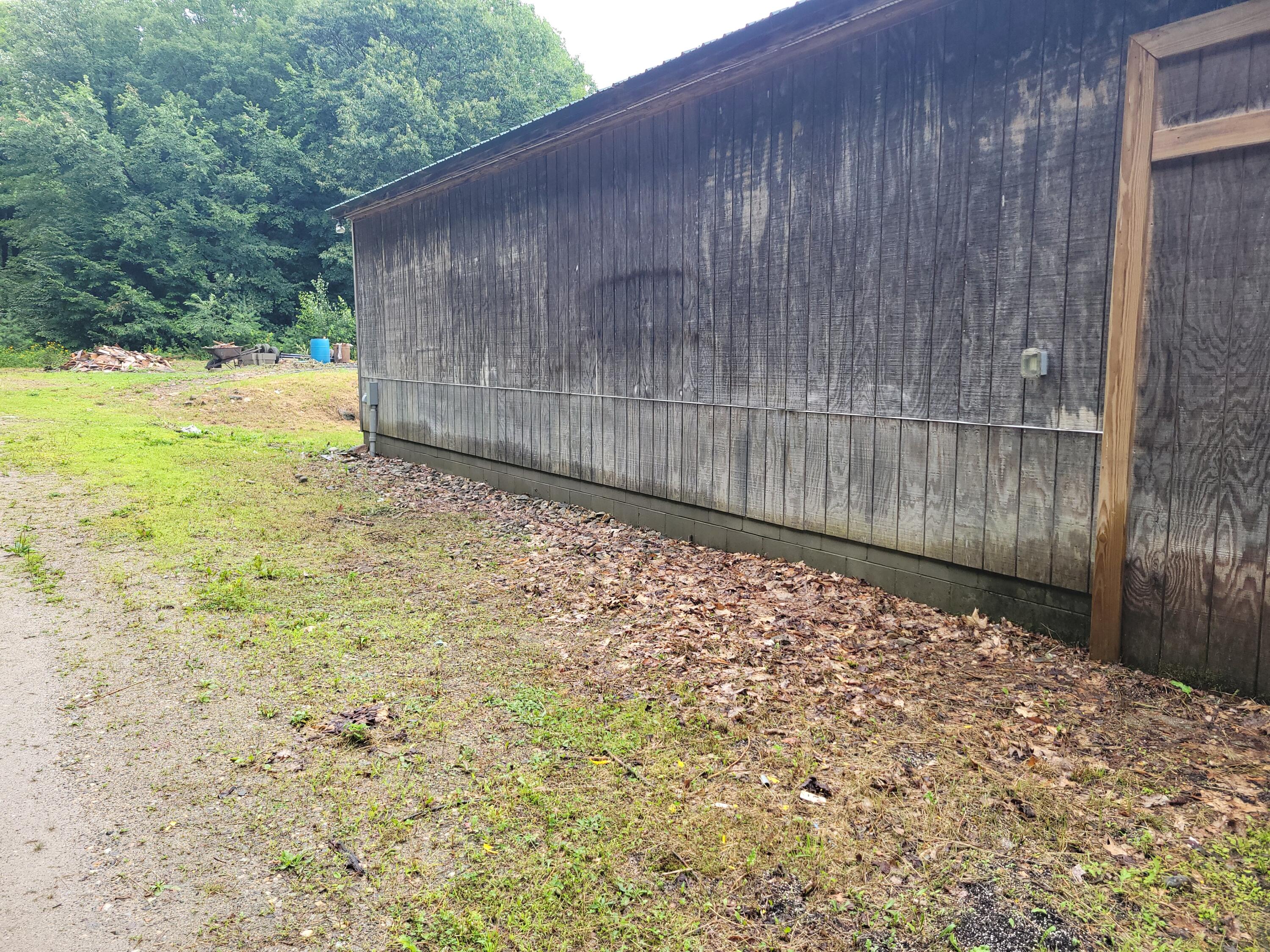 main property photo 34