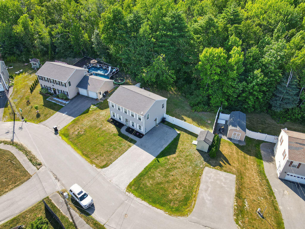 main property photo 39