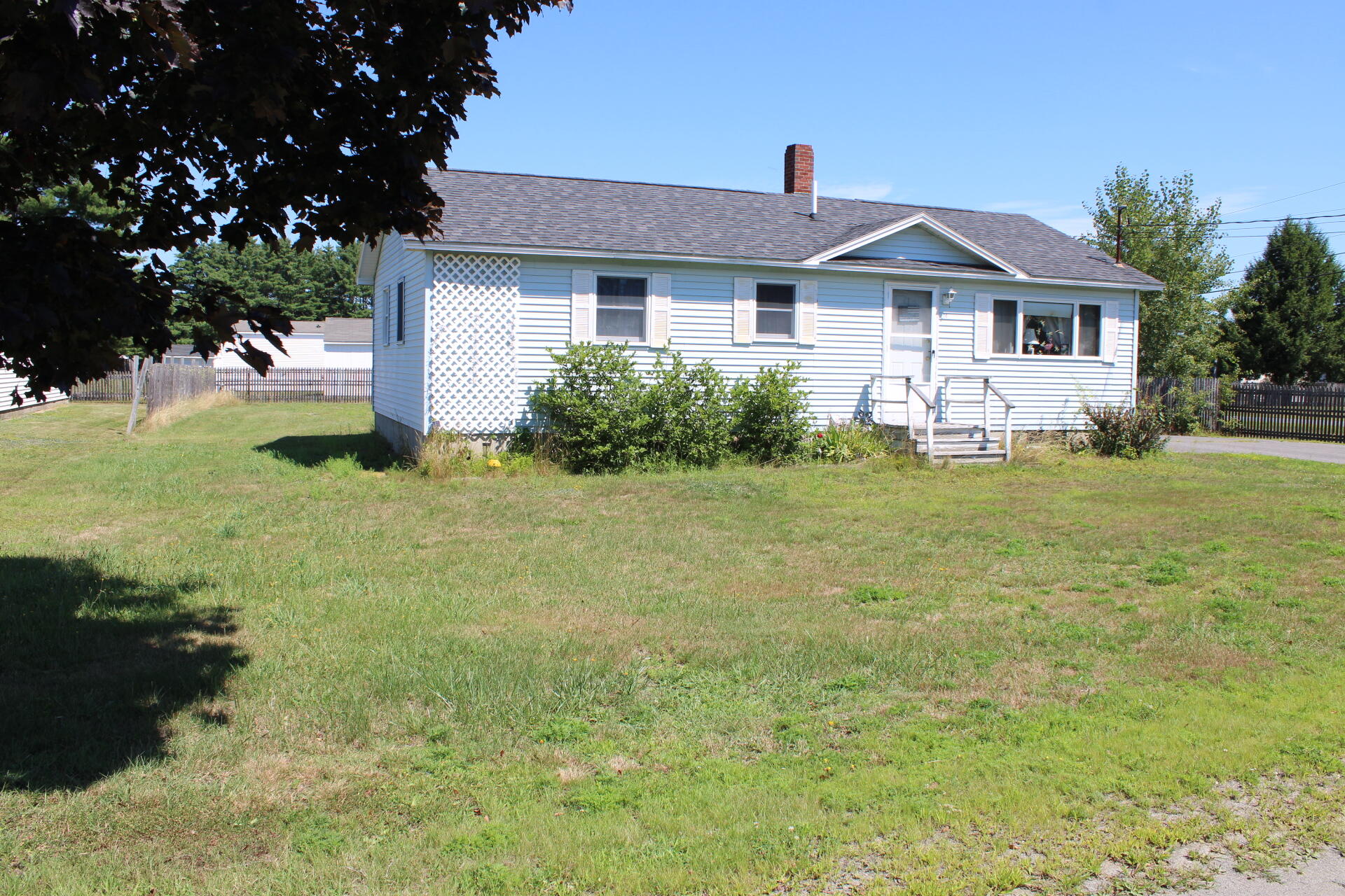 main property photo 3