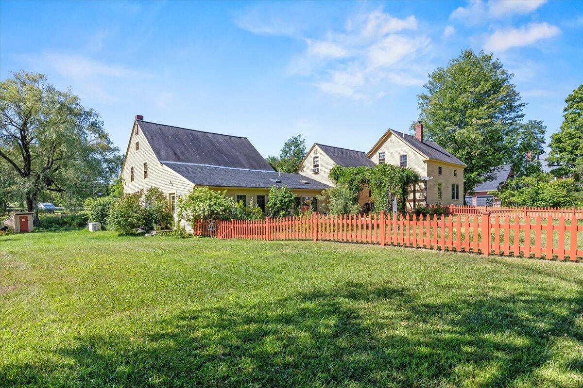 main property photo 33