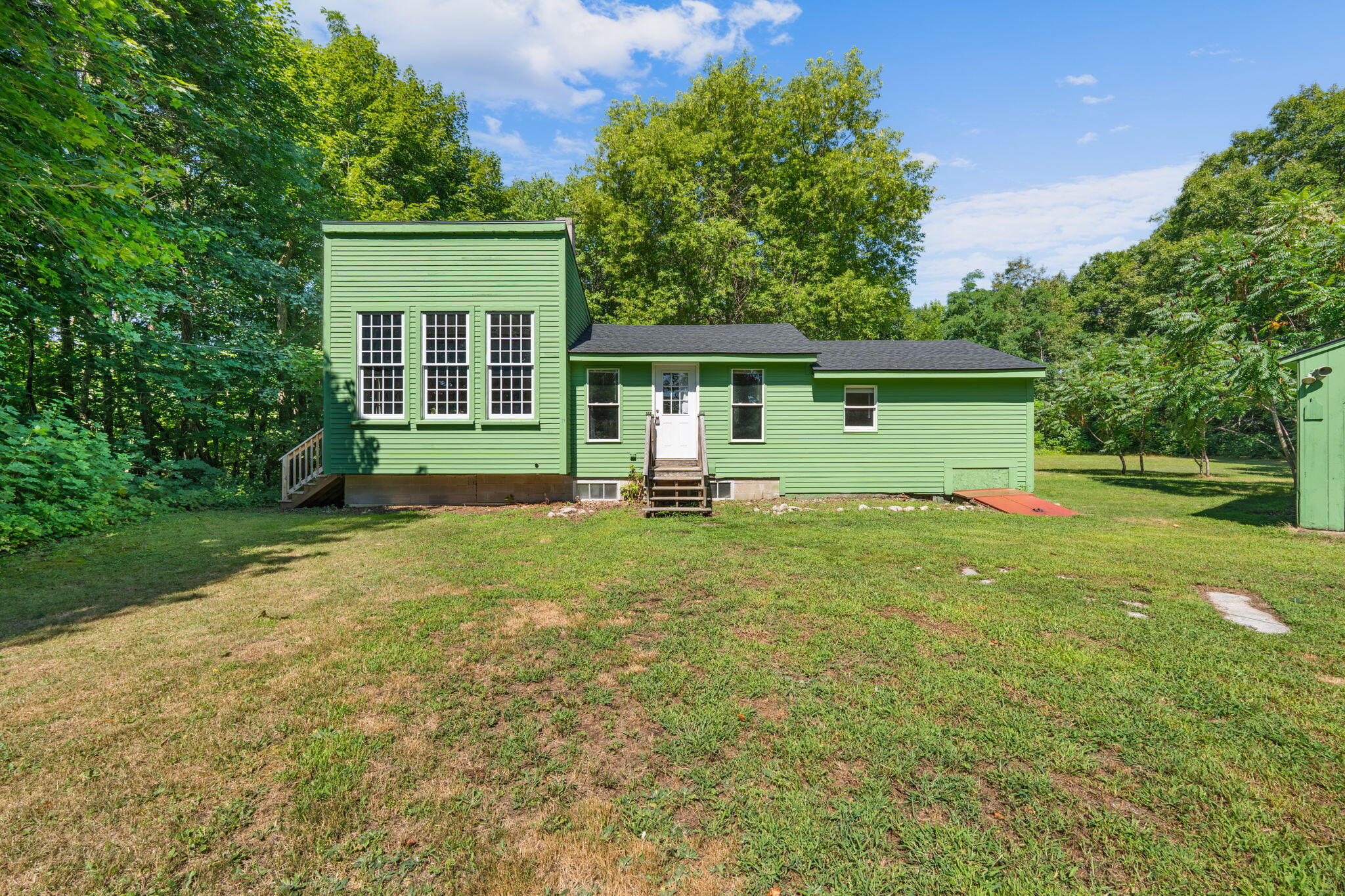 main property photo 21
